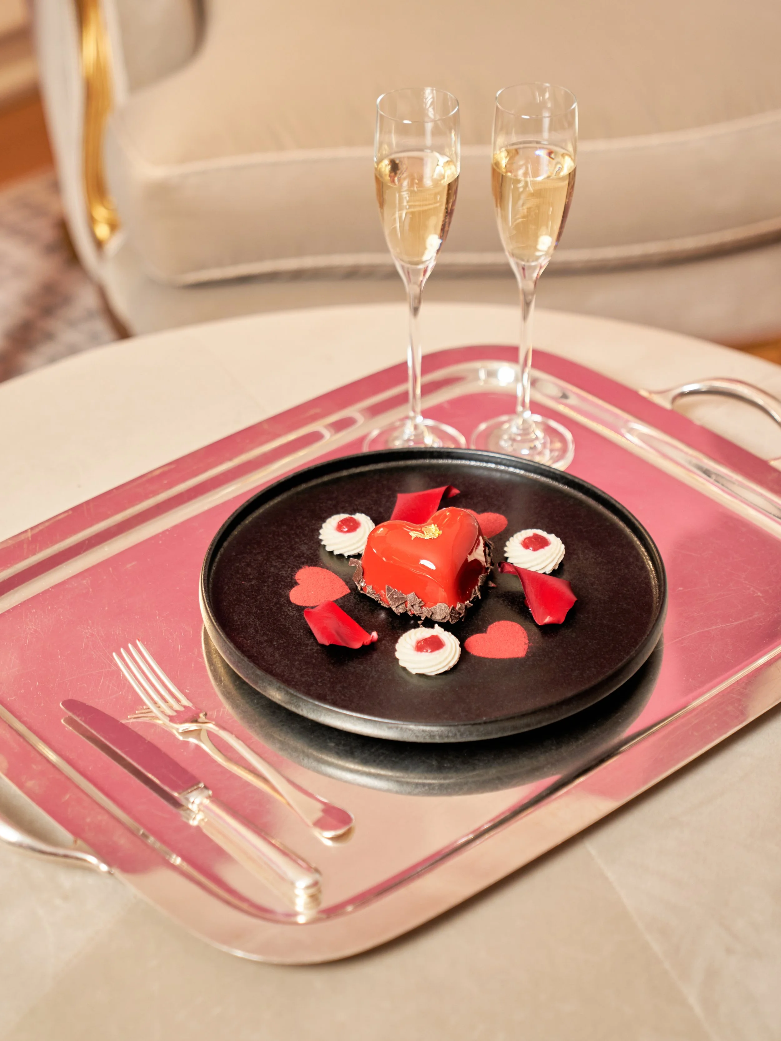 calvin_khurniawan_peninsula_valentine 1.jpg