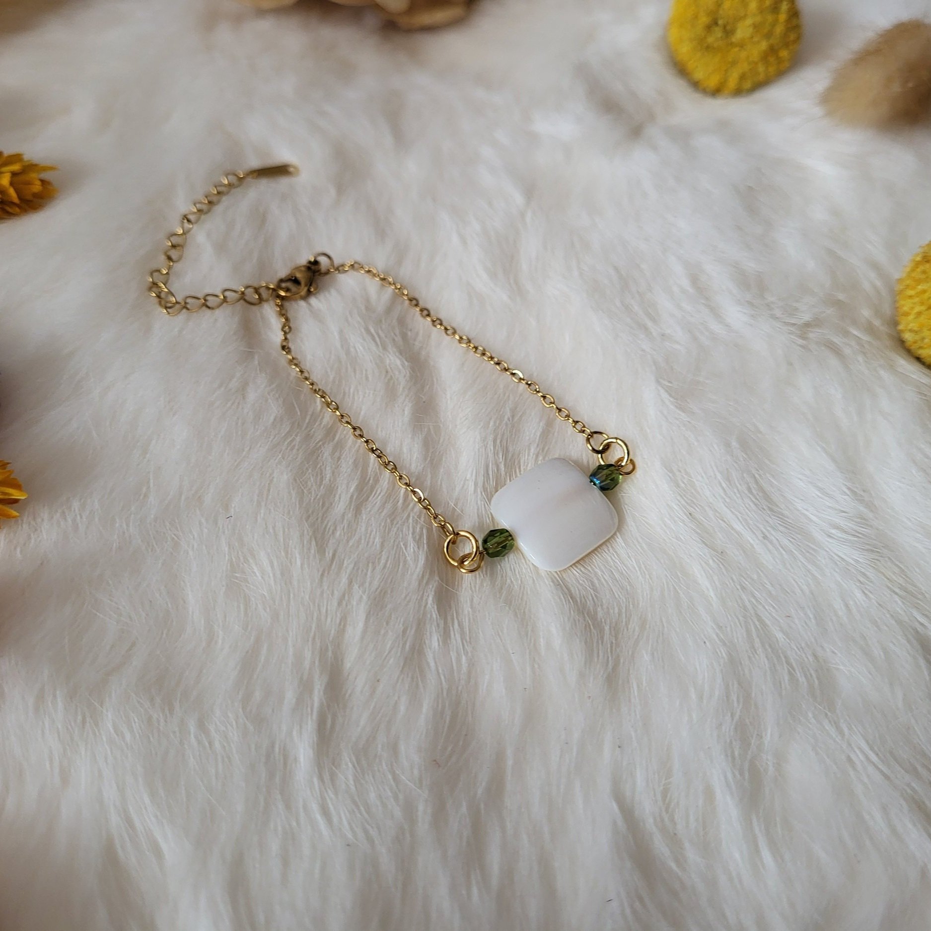 Olive MOP Bracelet