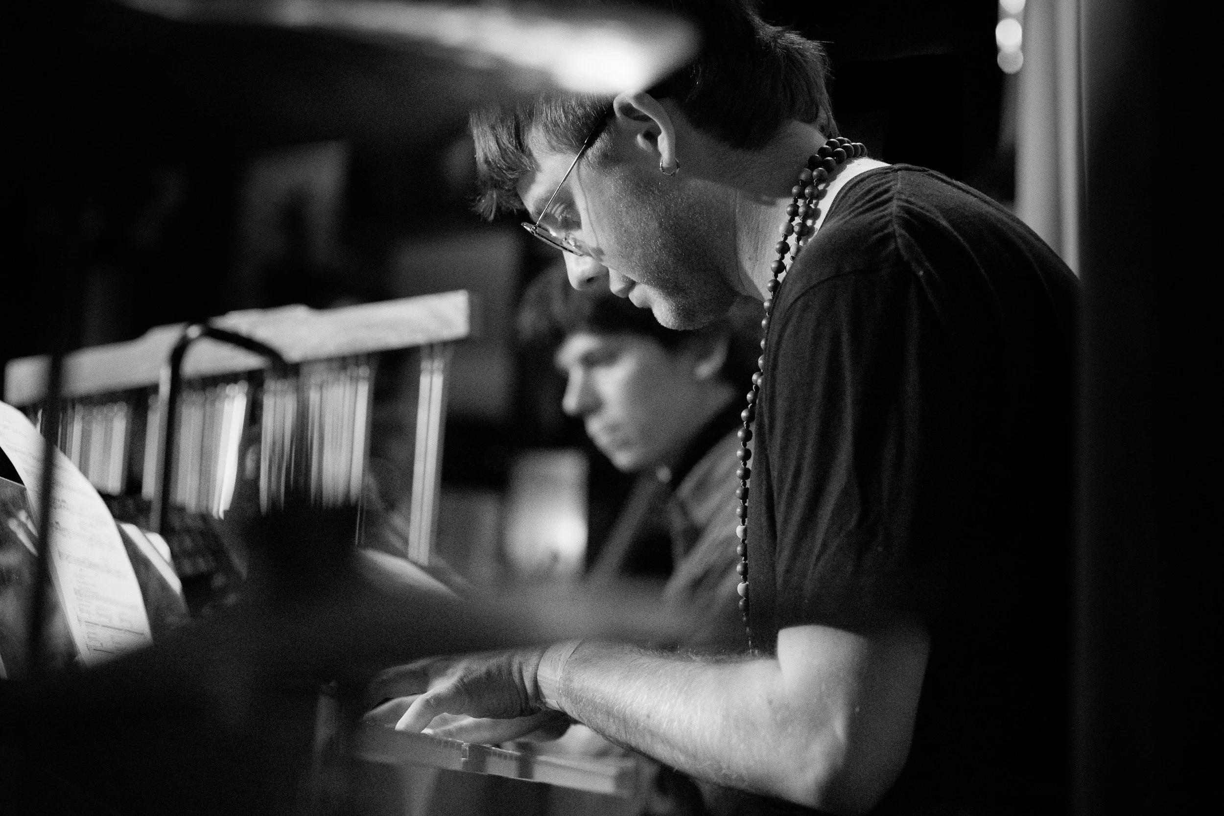 candid-portrait-jazz-pianist-playing-black-white-marc-stanford.jpg