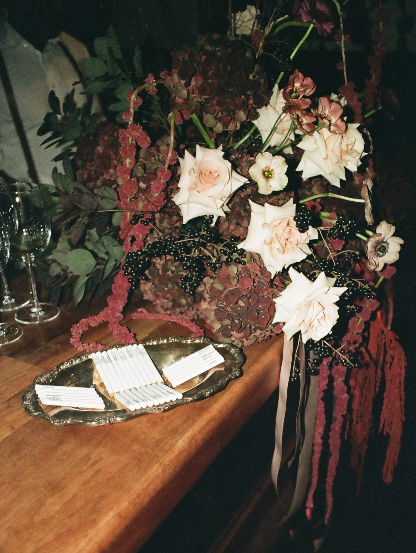 These film shots are perfection @_alexandra_weddings 

I&rsquo;m currently booking Fall 2026 weddings and revisiting 
T + T&rsquo;s dark and moody palette has me so excited for what&rsquo;s ahead 🥀🥀🥀

#weddinginspo #calgaryflorist #weddingflorals 