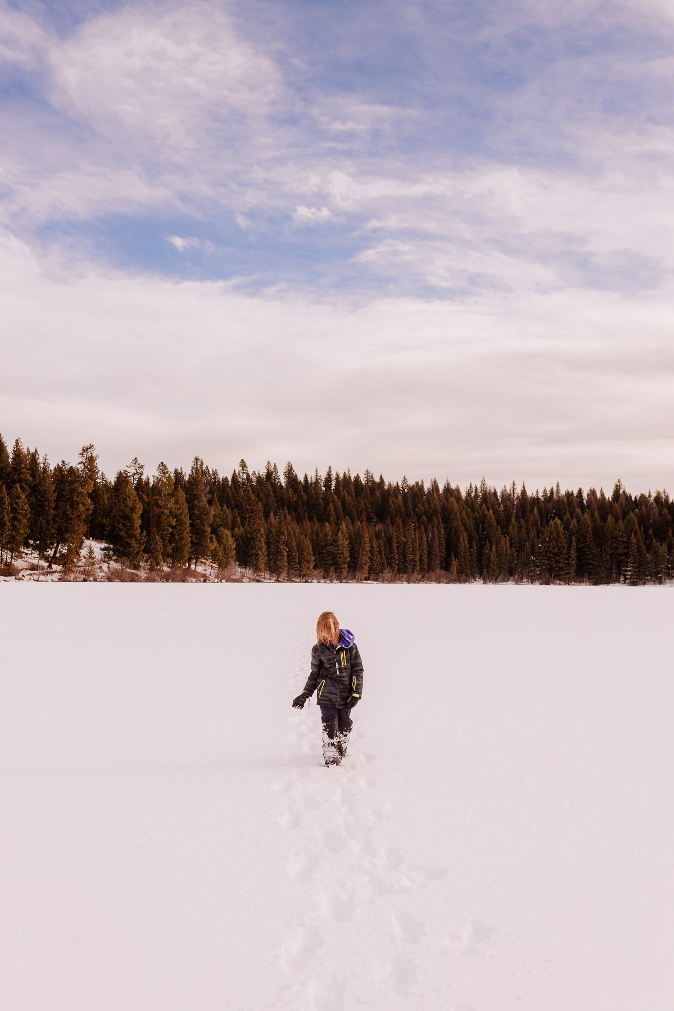 Fawn+Lake+-+Ice+Fishing+-+Anna+Hurley+Photography+-+2023+(18).jpg
