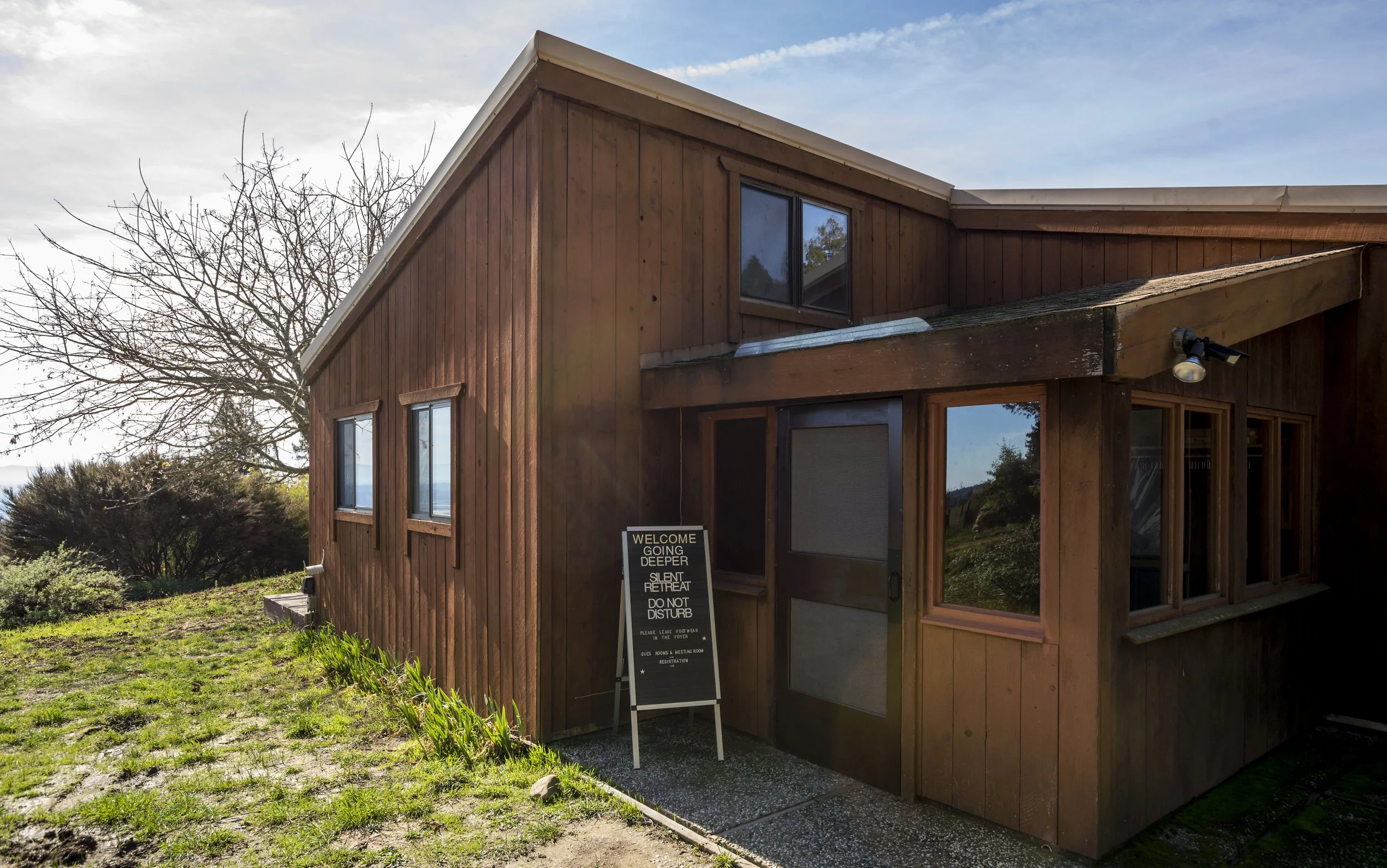 Seminar-House-exterior-entry.jpg