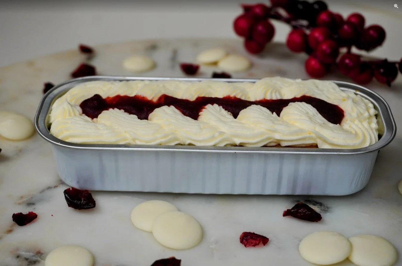 Cranberry White Choco Mini Cake 5.jpg