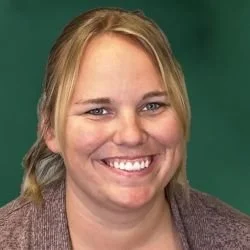 Cassie_Headshot 2024_small.jpg