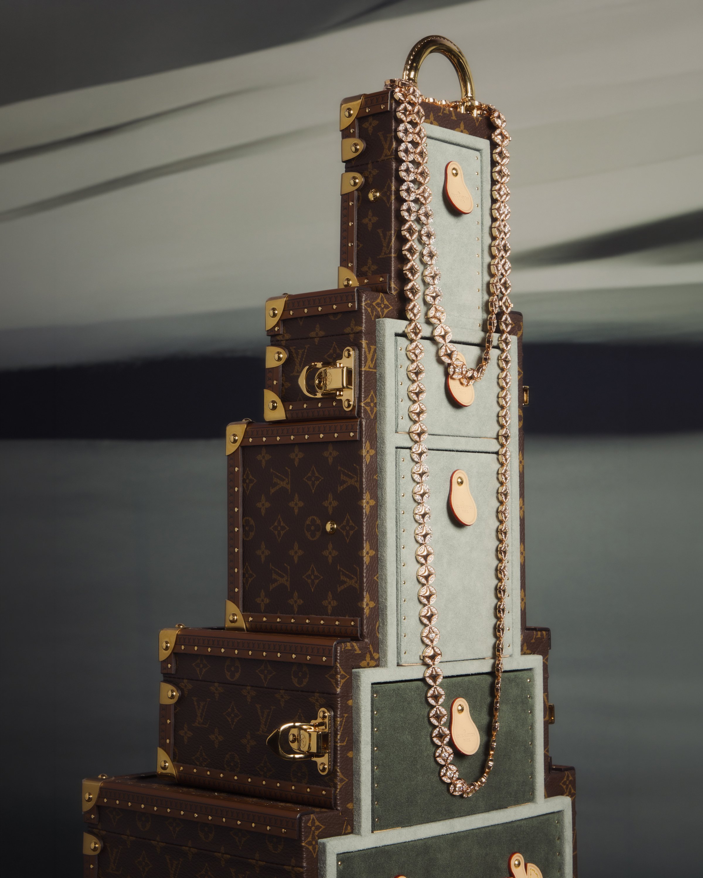 Harper's Bazaar - Louis Vuitton