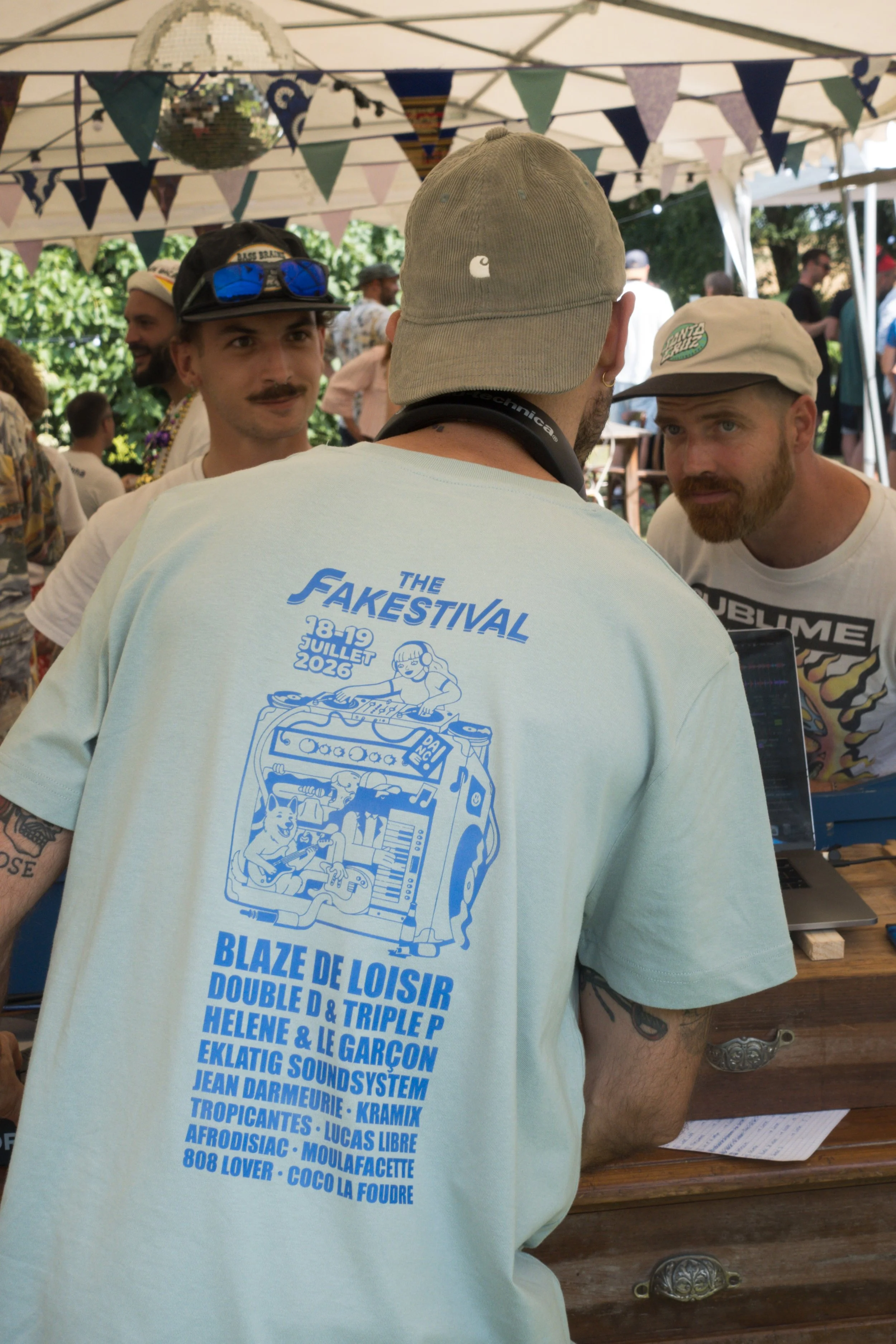 FAKEFEST_001.jpg