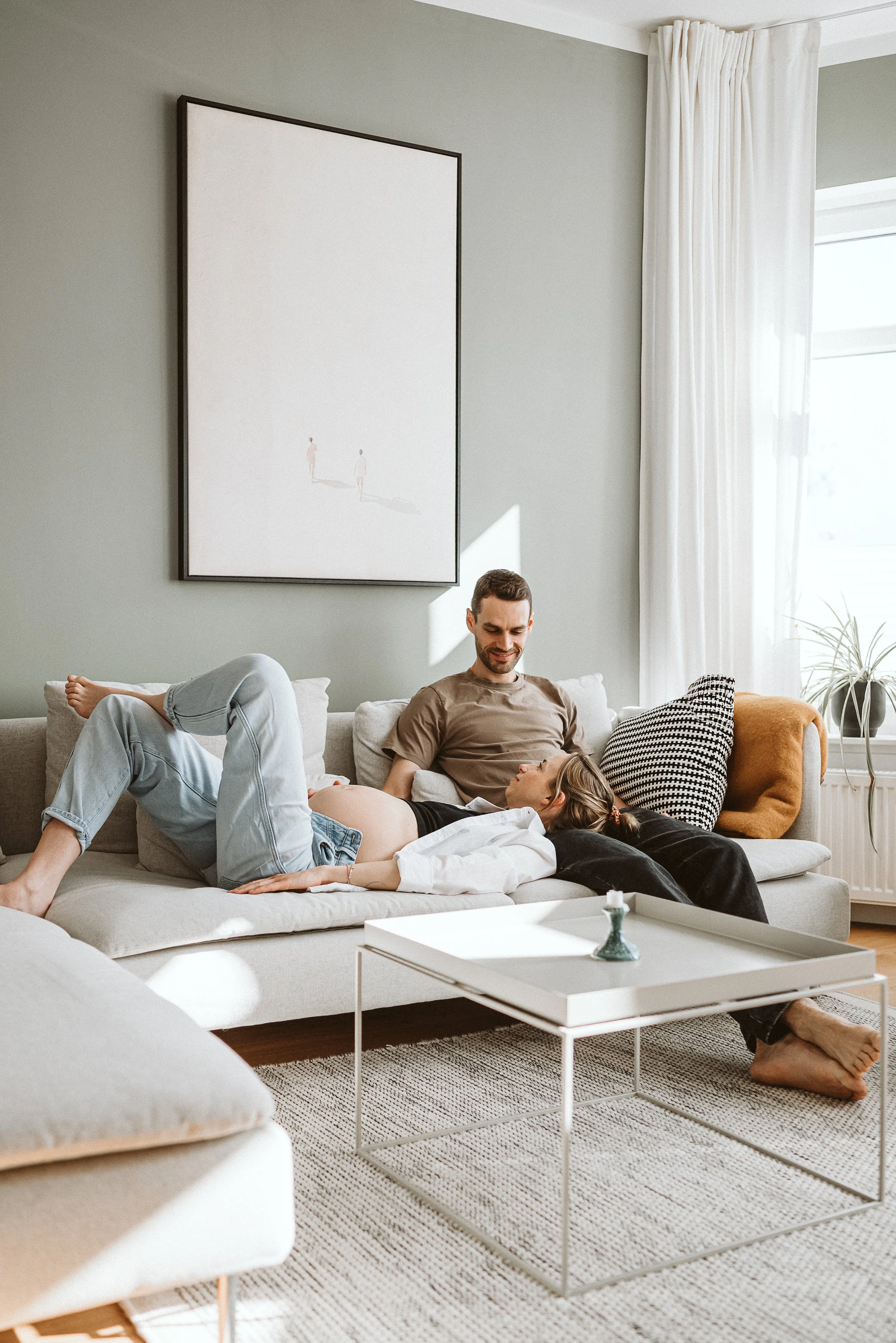 Familienshooting in Hamburg mit natürlichen Fotos im eigenen Zuhause
