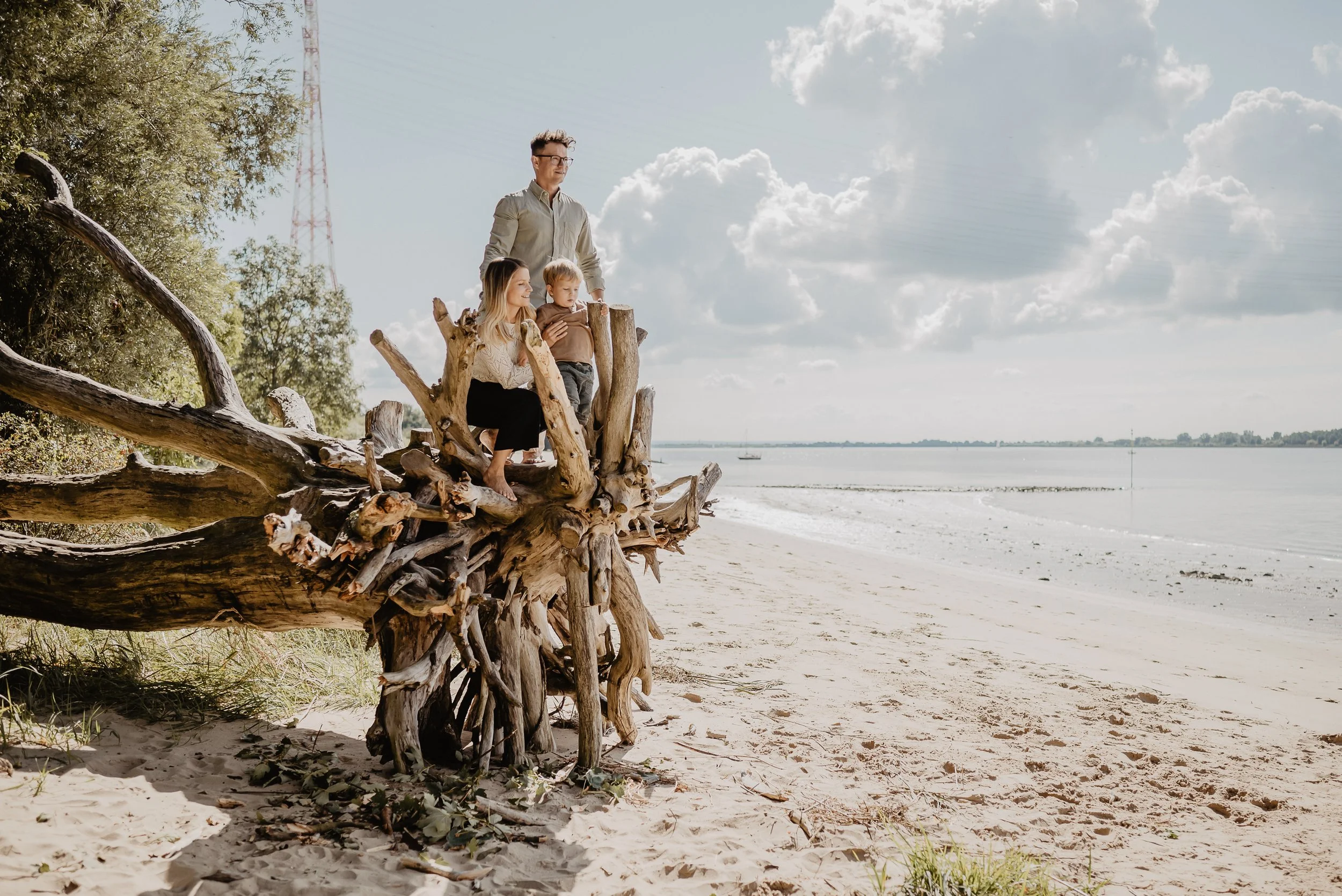 Ein Sommer Familien-Shooting an der Elbe 030