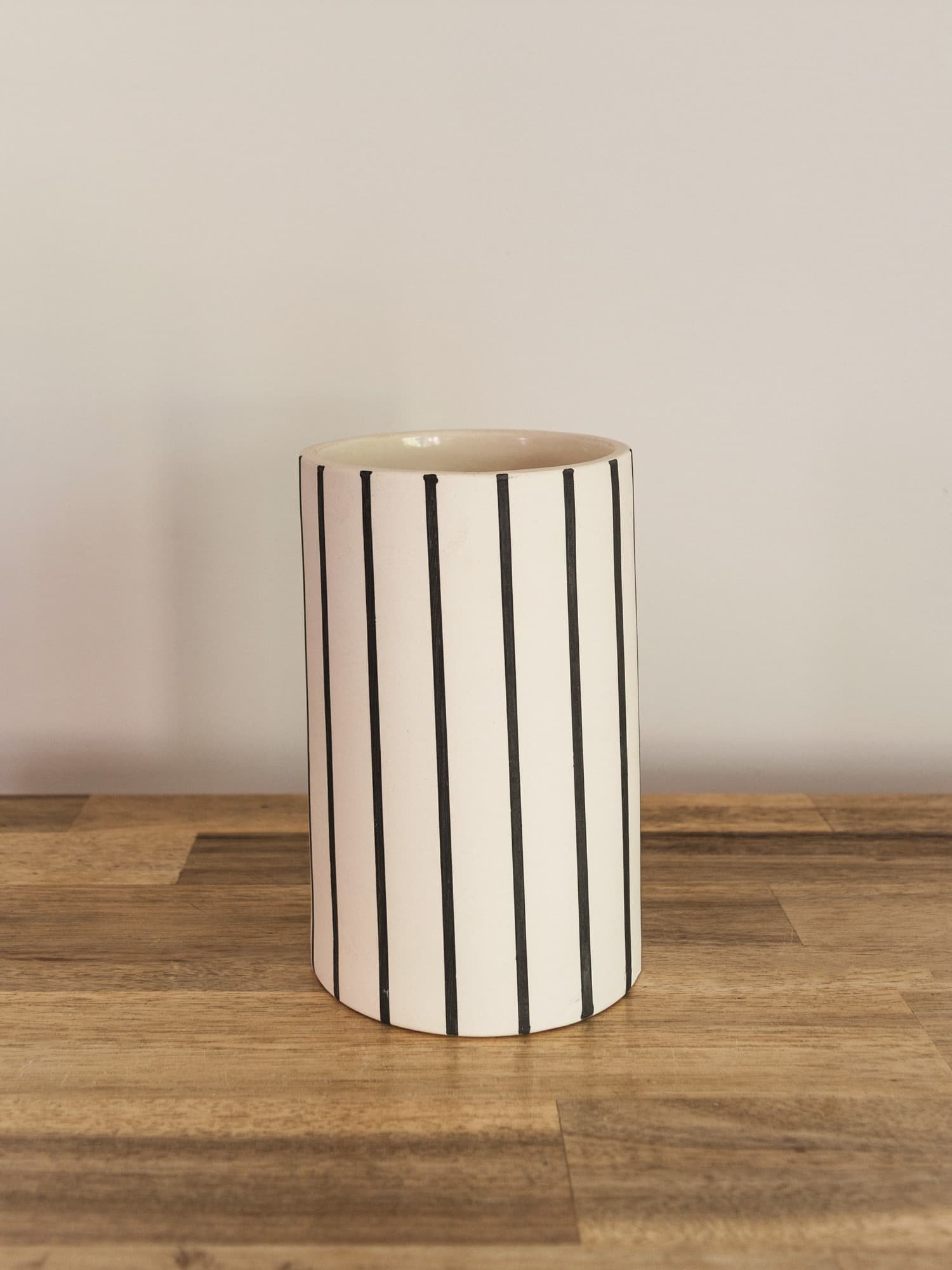 aeyom_vase-1 (1).jpg
