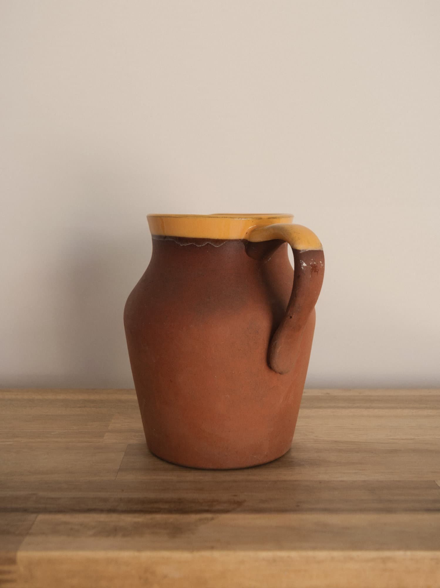 vintage_terracotta_yellow_rim-16.jpg