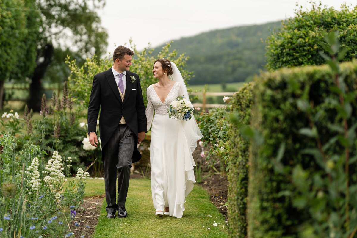 Haylands-Barn-Wedding-Photographer-060.jpg