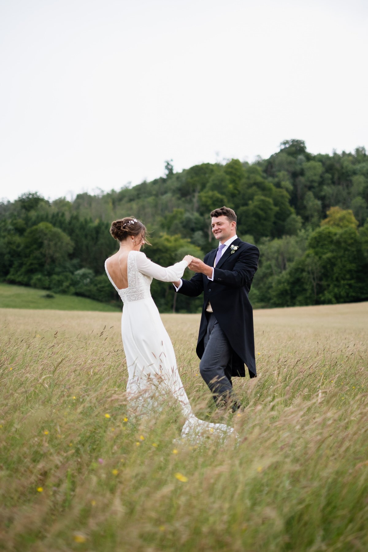 Haylands-Barn-Wedding-Photographer-096.jpg