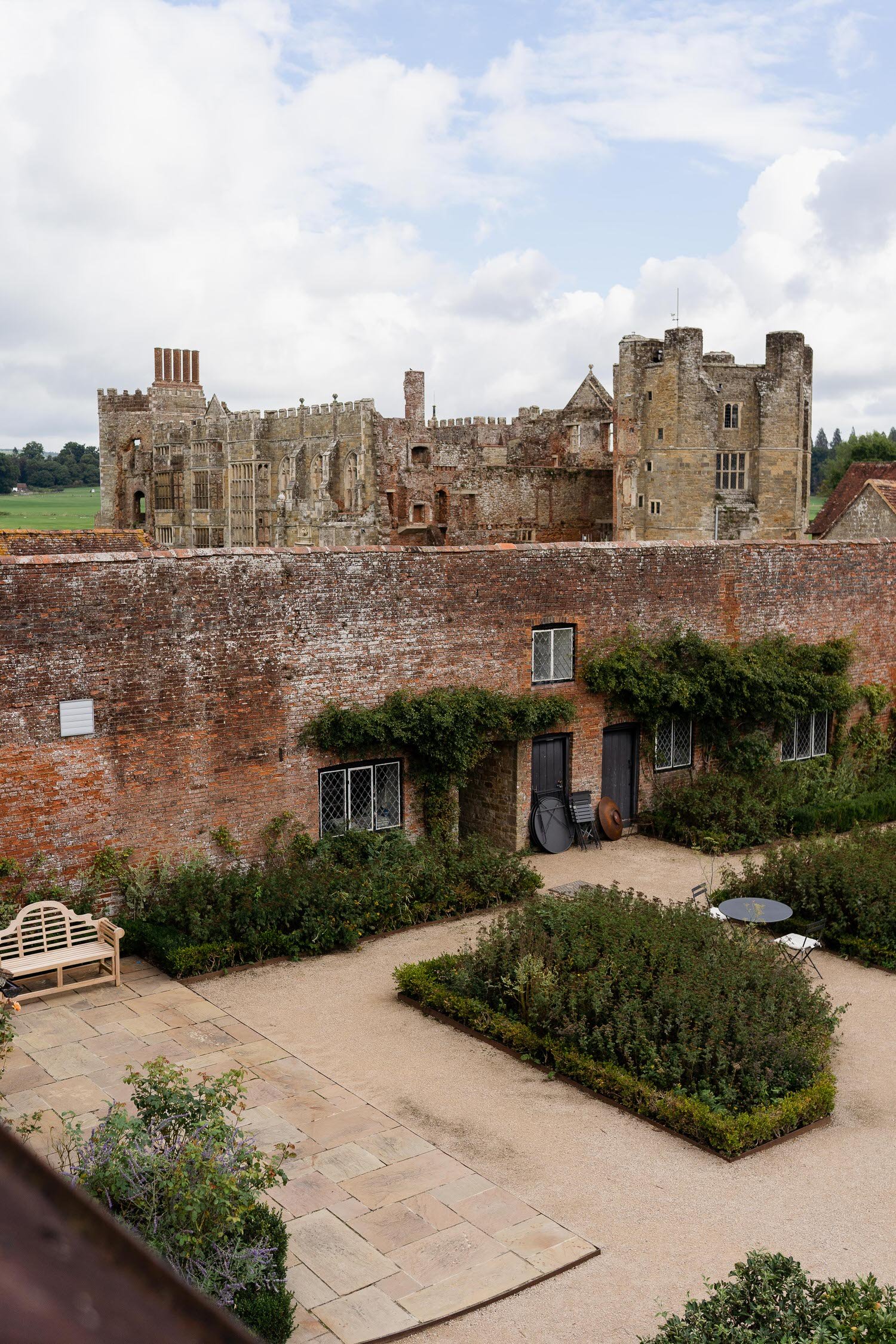 Cowdray-Walled-Garden-Photographer-3.jpg