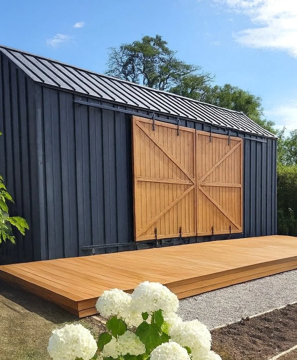 Cabin als Scheine geschlossen.jpg