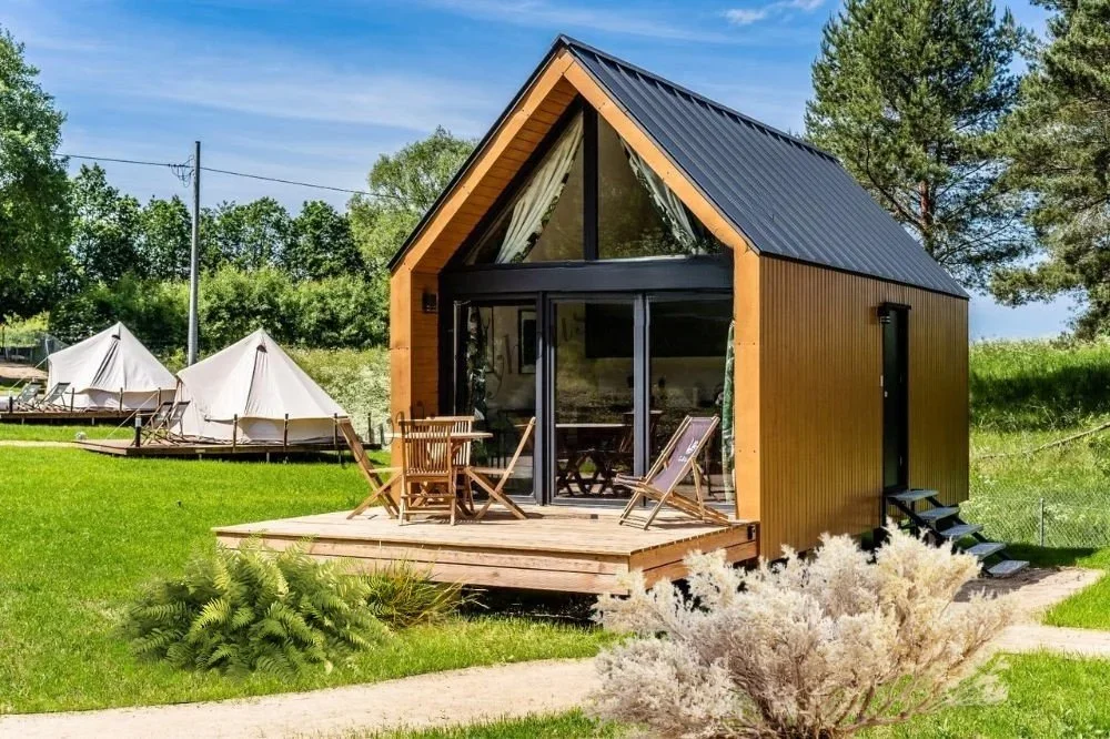 Modulhäuser und Finnhütten