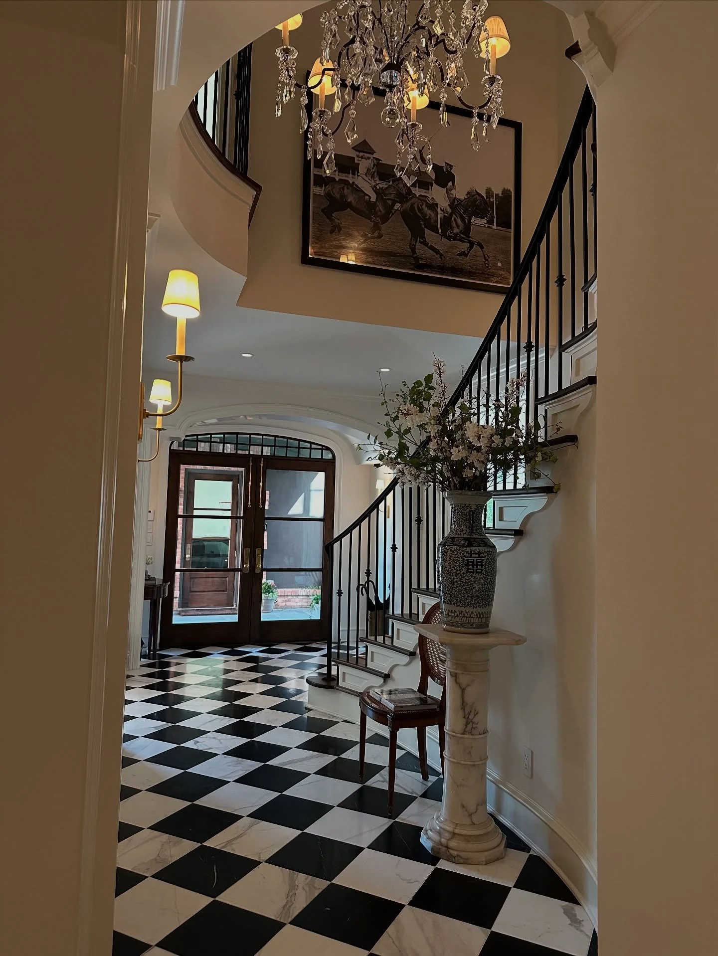 a few recent snaps from around the house🤍