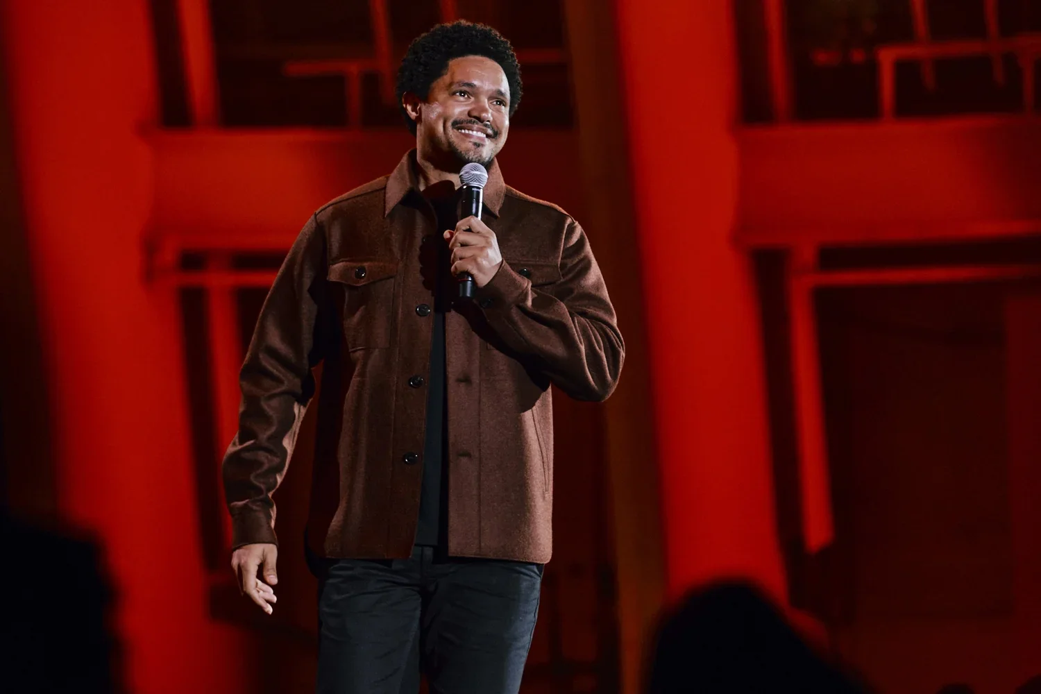 NIAJ_TREVOR_NOAH_OTR_051024_00006.webp