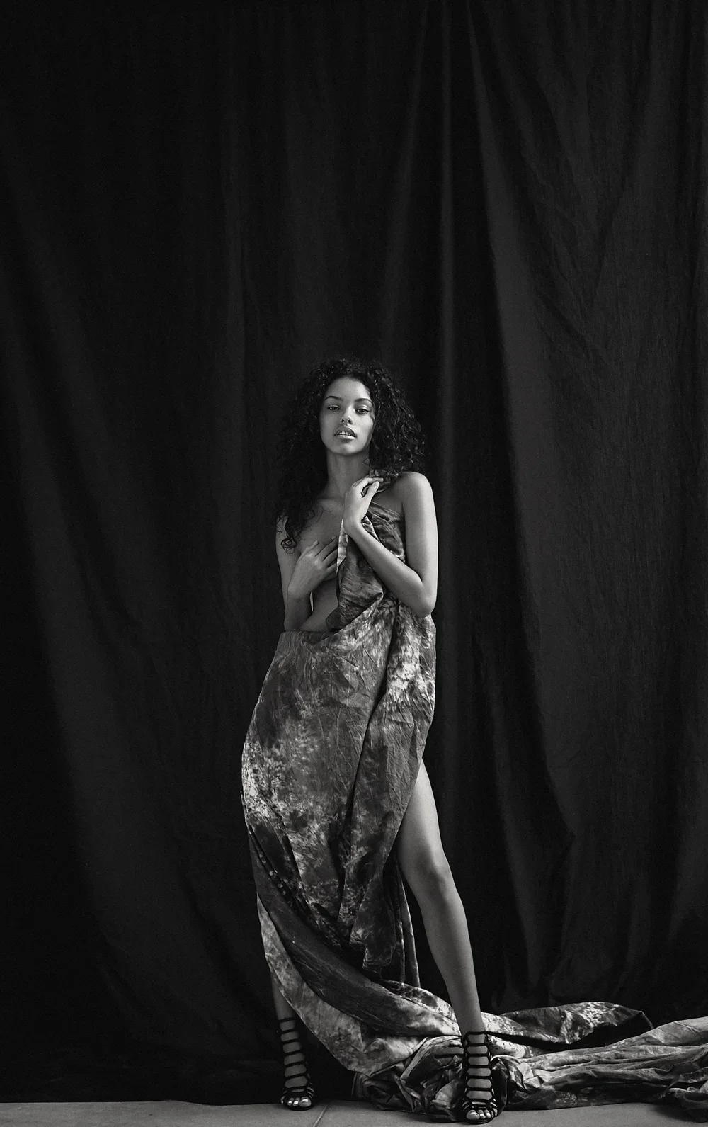 Jasmine.Daniels.ELITE.Models.September.2016.3.bw.webp