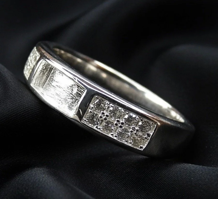 925 Sterling Silver & Cz Semi Channel Band Ring