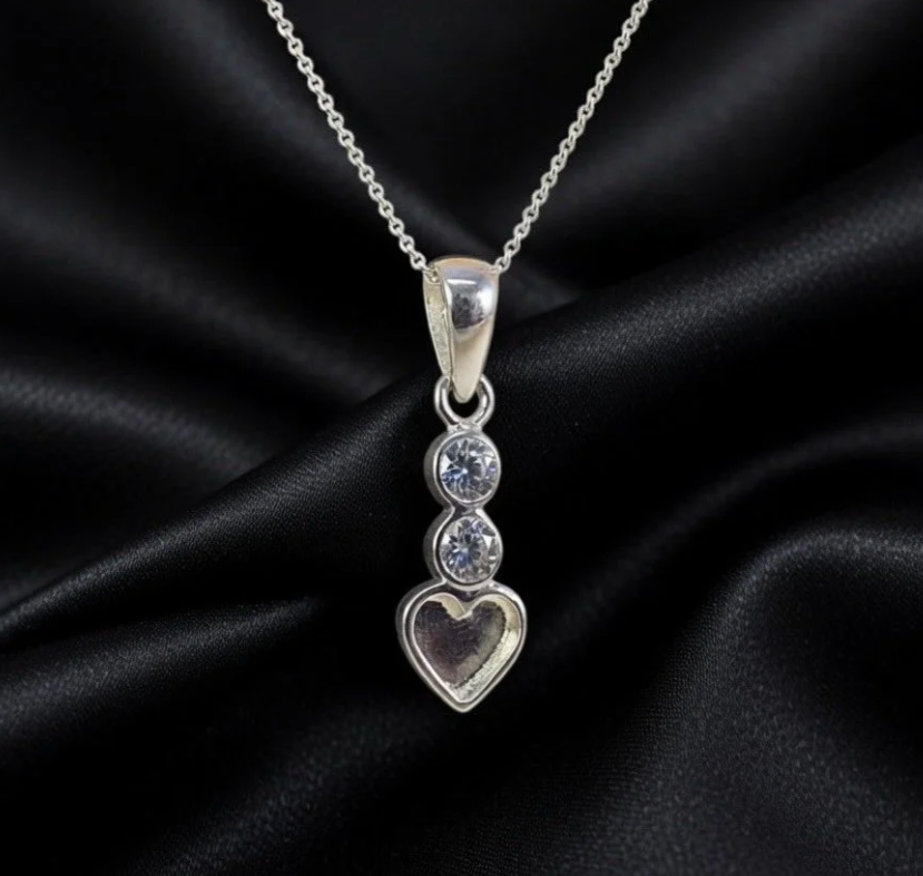 925 Sterling Silver Heart & Cz Pendant