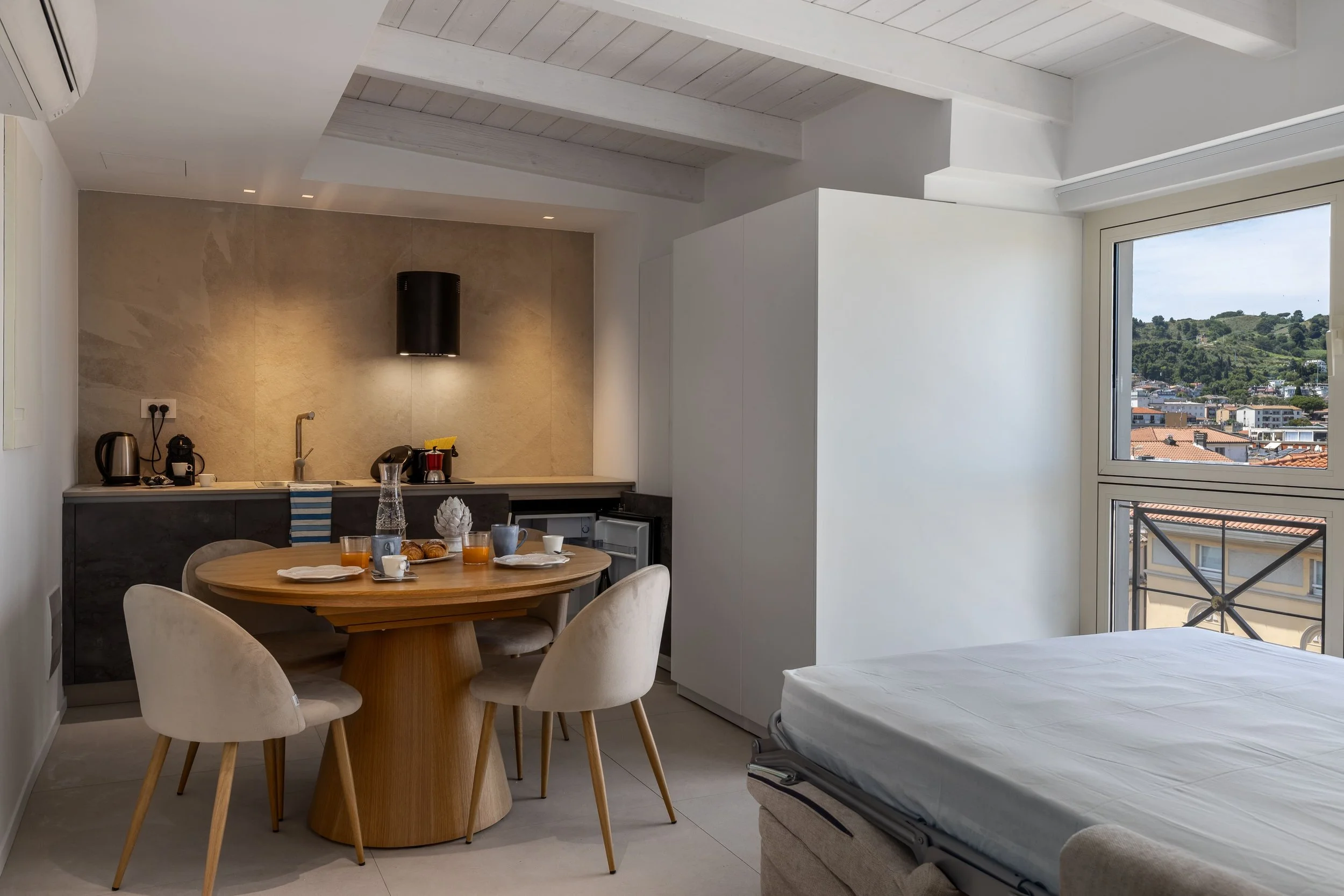 SOGGIORNO FOTOGRAFIA INTERNI RESIDENCE DI ANDREA CURZI SAN BENEDETTO DEL TRONTO 10.jpg