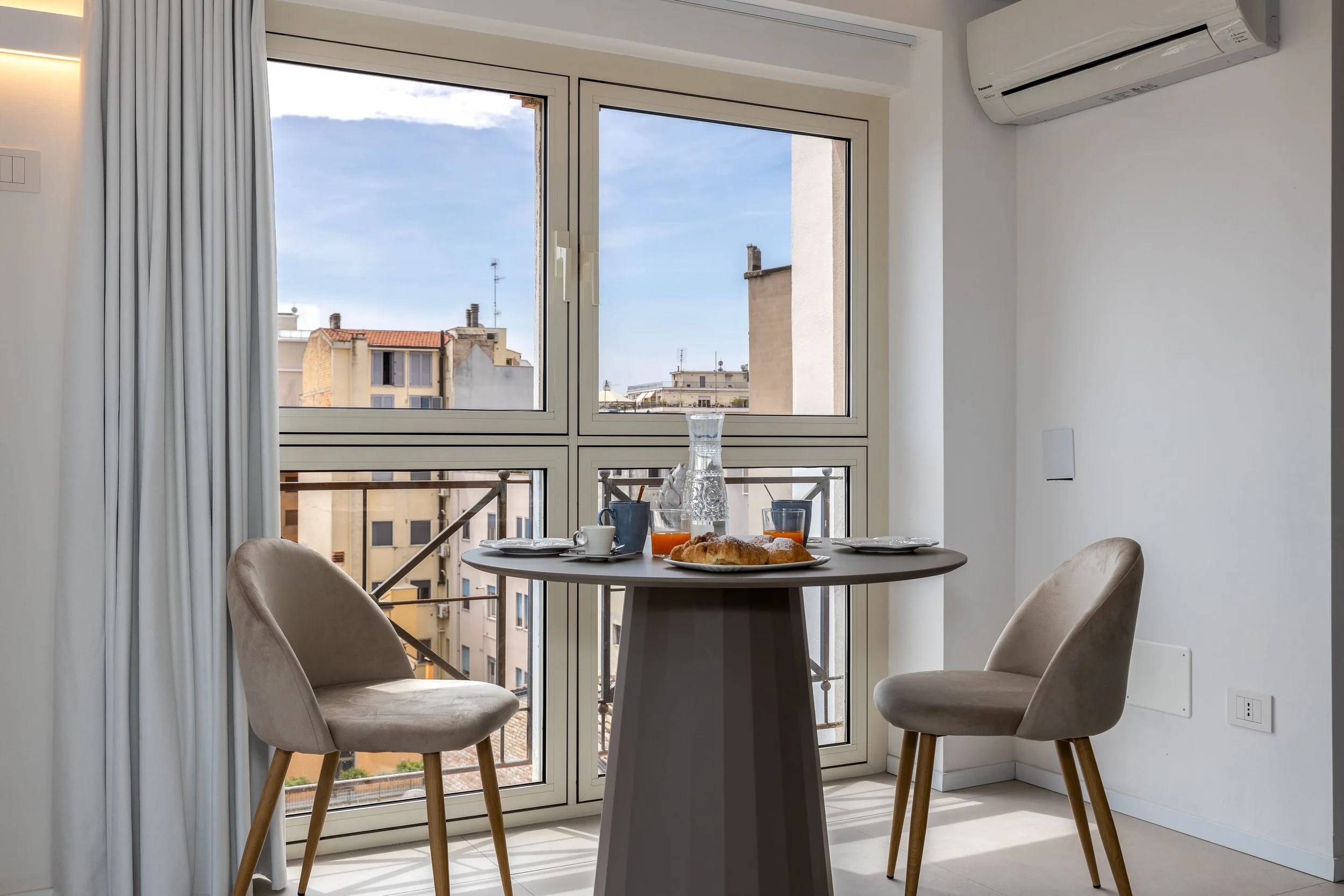 SOGGIORNO FOTOGRAFIA INTERNI RESIDENCE DI ANDREA CURZI SAN BENEDETTO DEL TRONTO 2.jpg