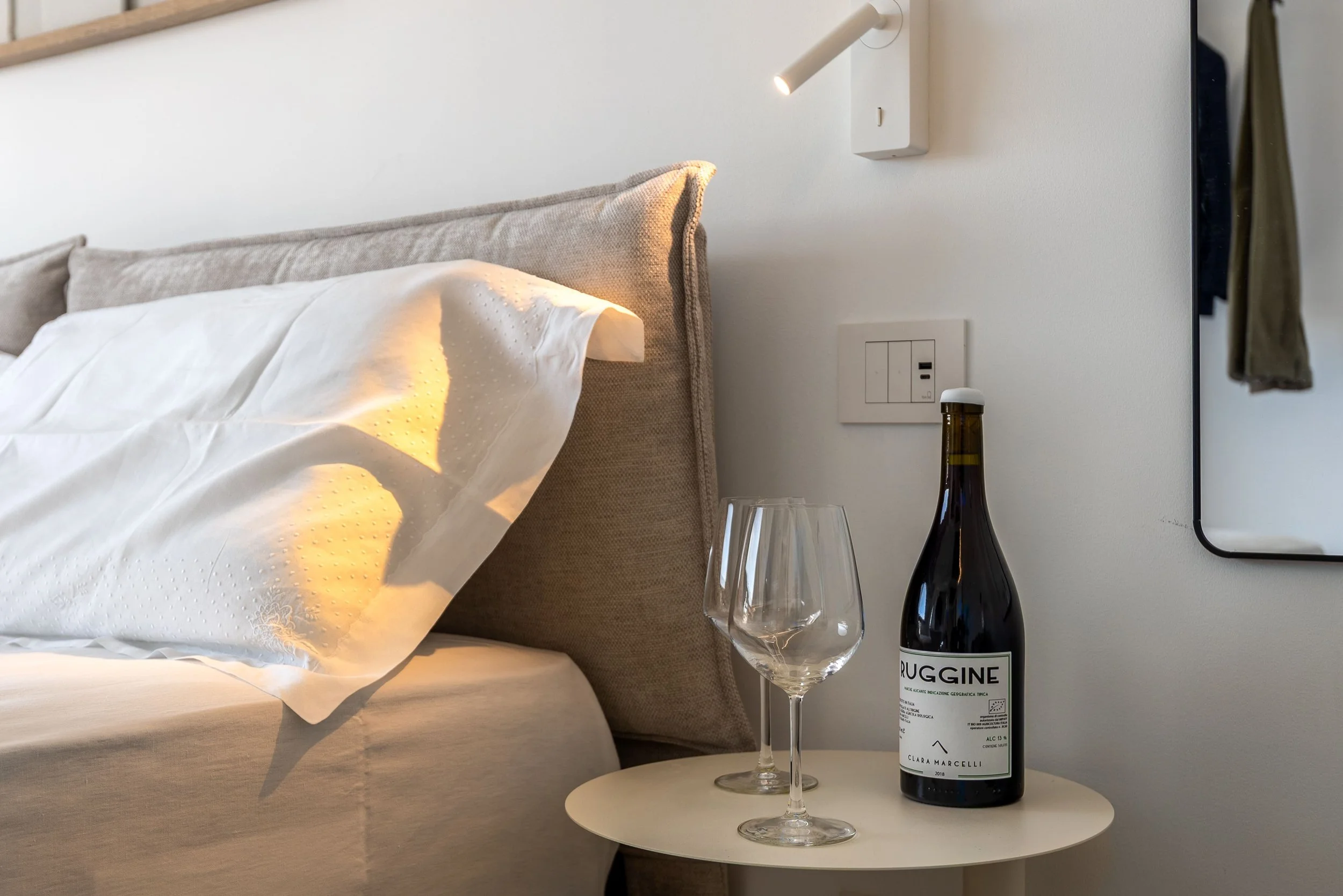 CAMERA DA LETTO FOTOGRAFIA INTERNI RESIDENCE DI ANDREA CURZI SAN BENEDETTO DEL TRONTO 5.jpg