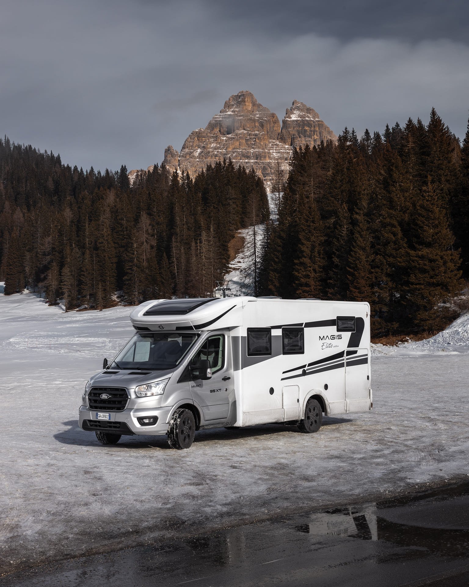 Dolomiti Lago d'Antorno Camper 1 web.jpg