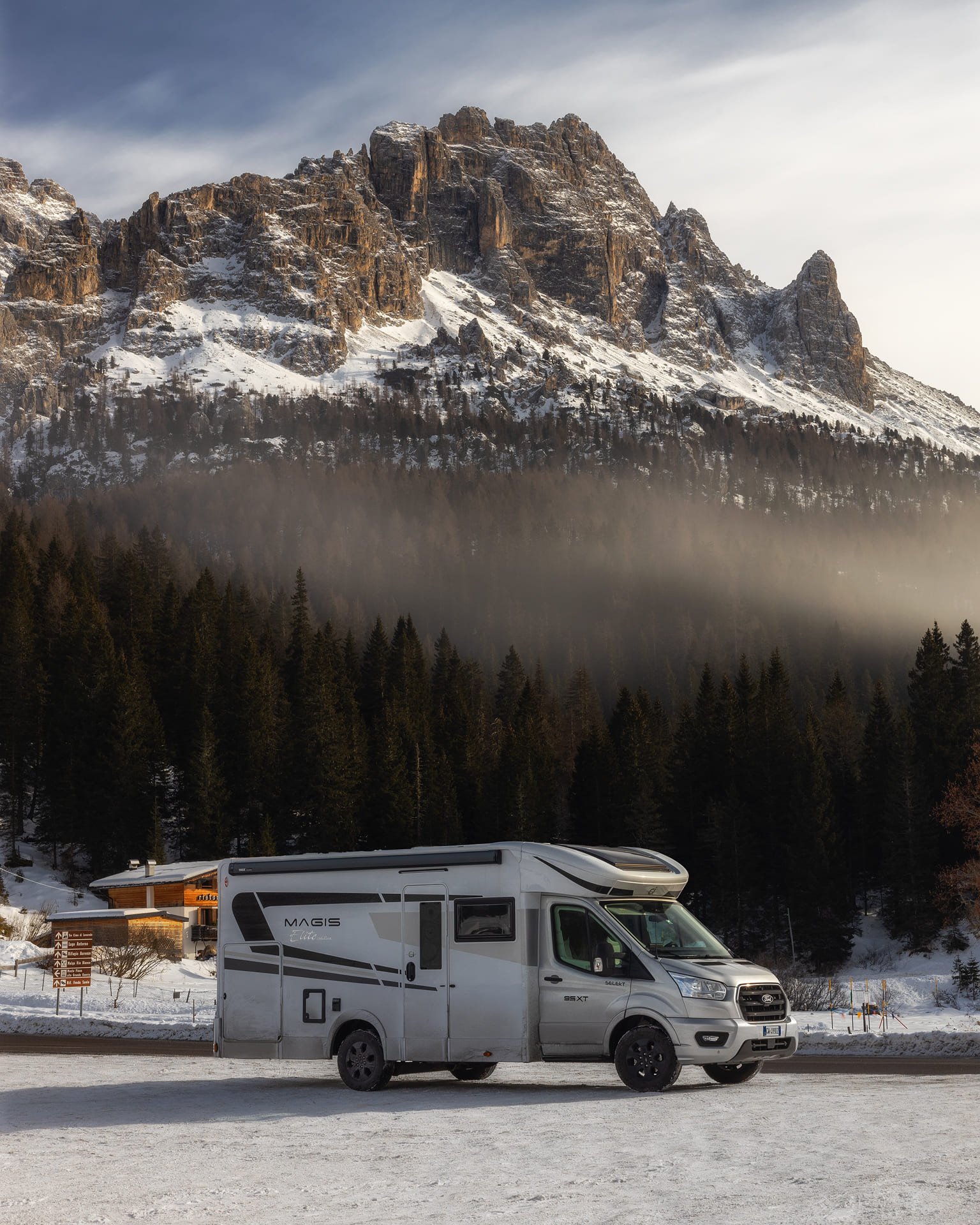 Dolomiti Lago d'Antorno Camper 6 web.jpg