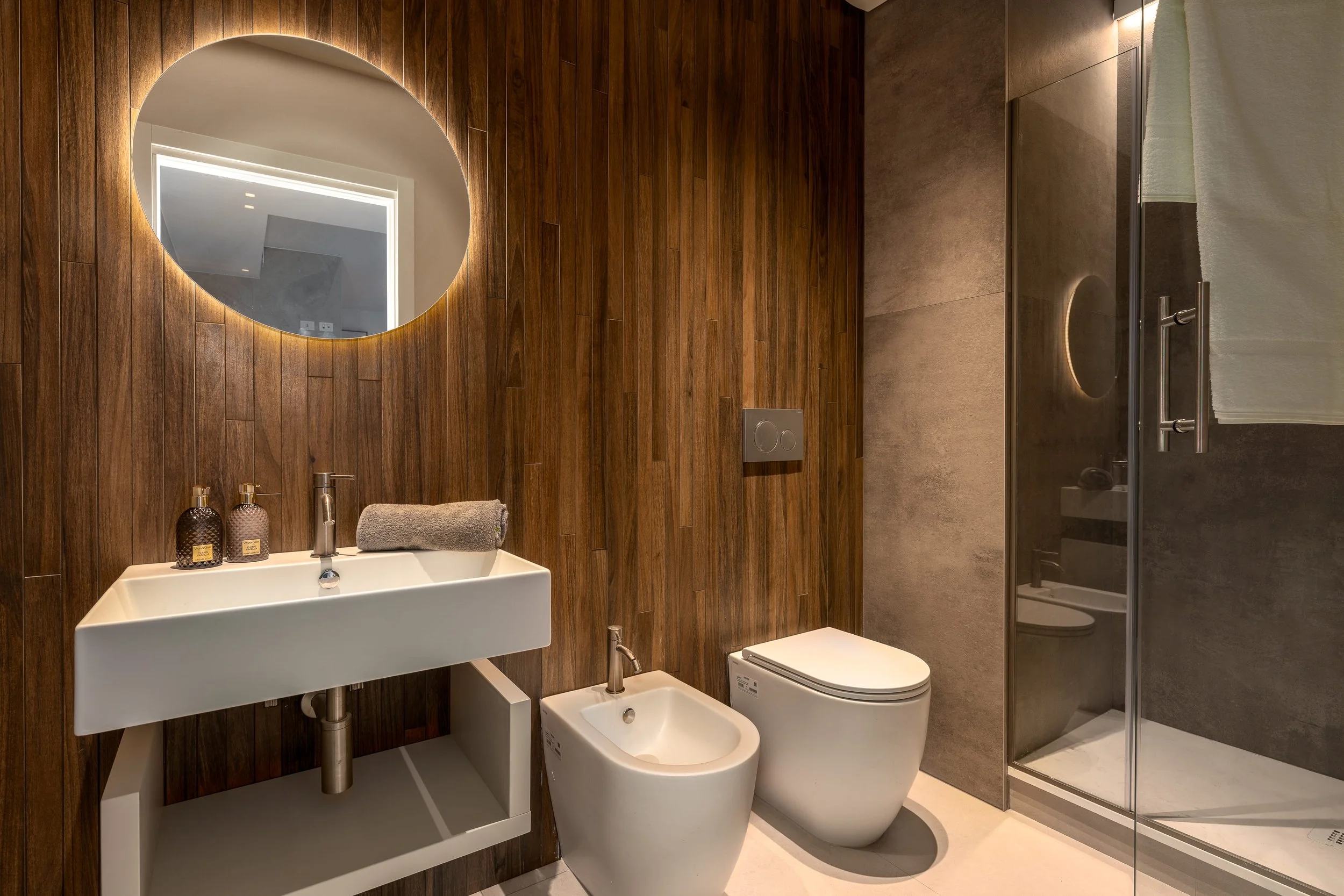 BAGNO  FOTOGRAFIA INTERNI RESIDENCE DI ANDREA CURZI SAN BENEDETTO DEL TRONTO 9.jpg