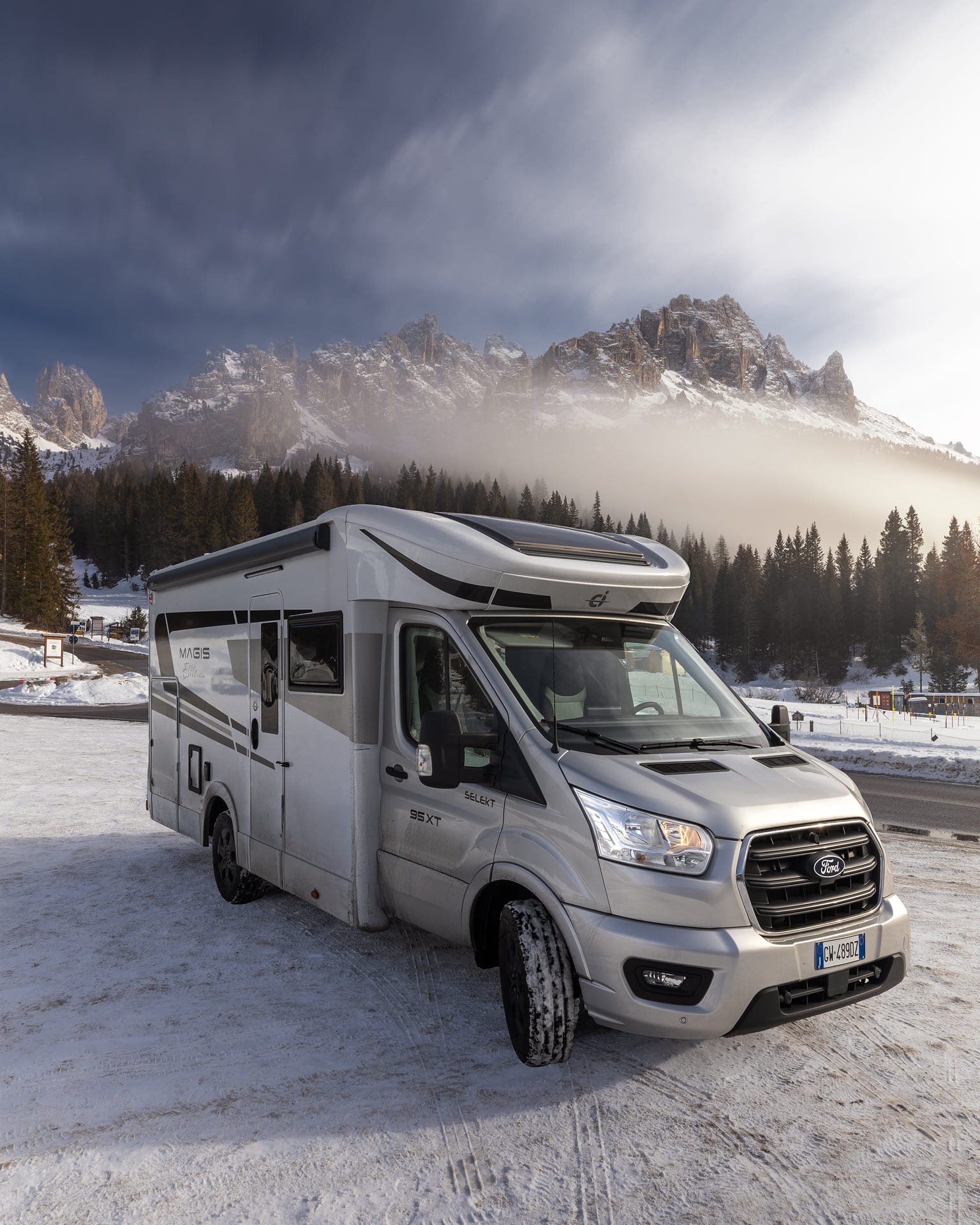 Dolomiti Lago d'Antorno Camper 4 web.jpg