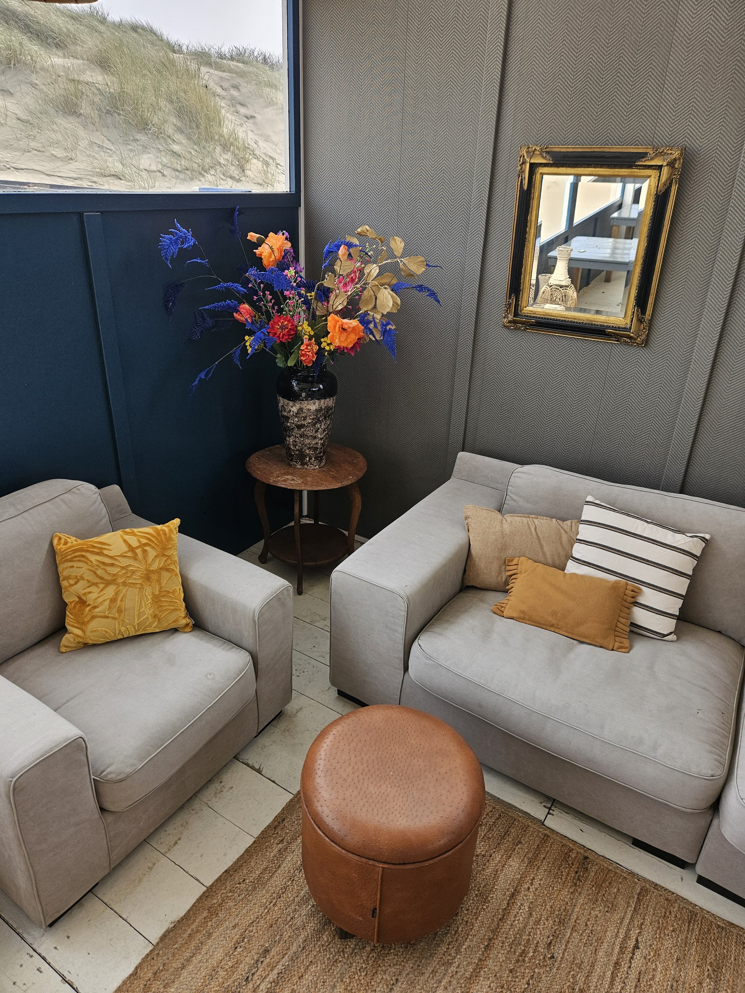'Marie Kondo' opruimen, ontwerp, uitvoering & styling - Boomerang Beach Scheveningen