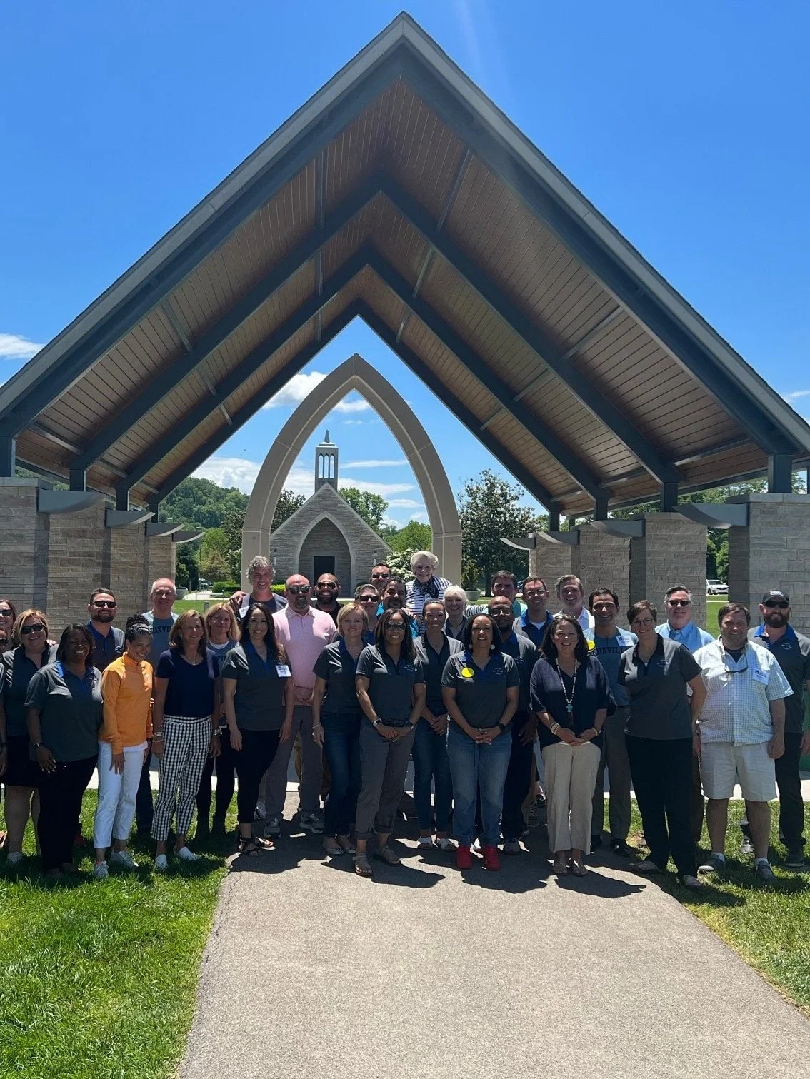 Final Class Photo - Lakeshore.jpg