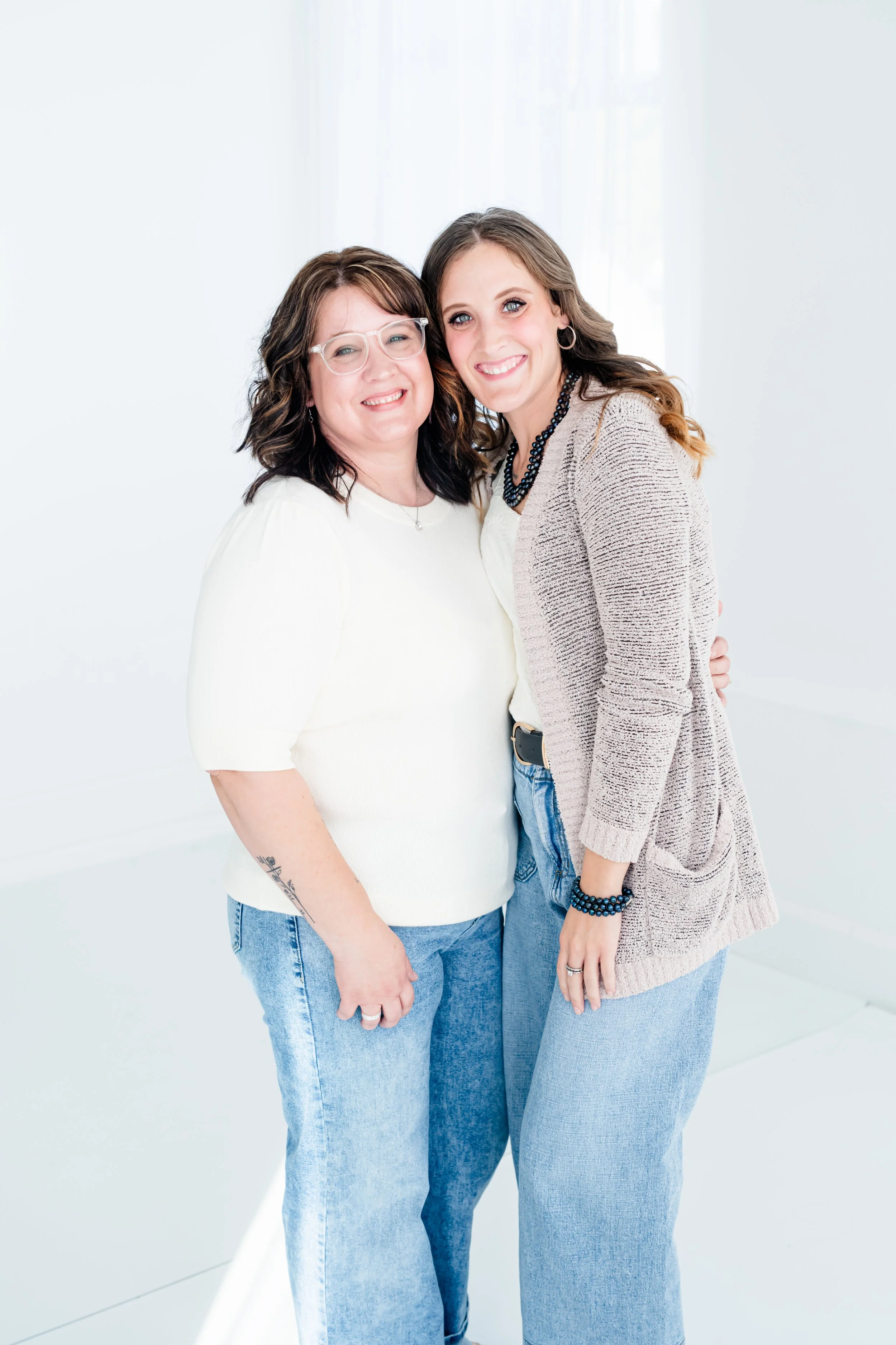 Mother and Daughter Doula Duo in South Central and Central Iowa - Michelle Brown & Maddy Castillo