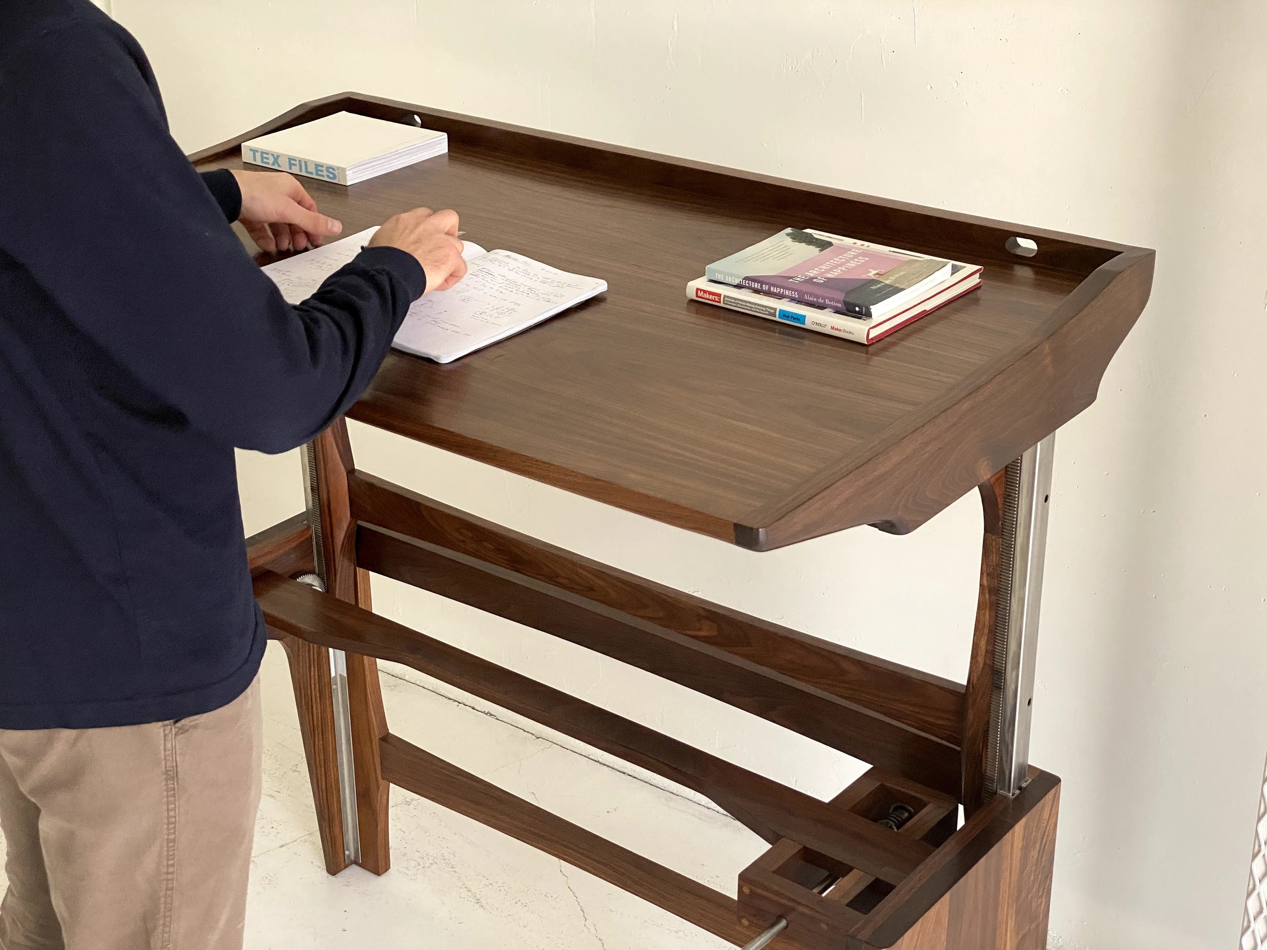 5 Reasons You Should Use a Standing Desk 1 IMG 3506