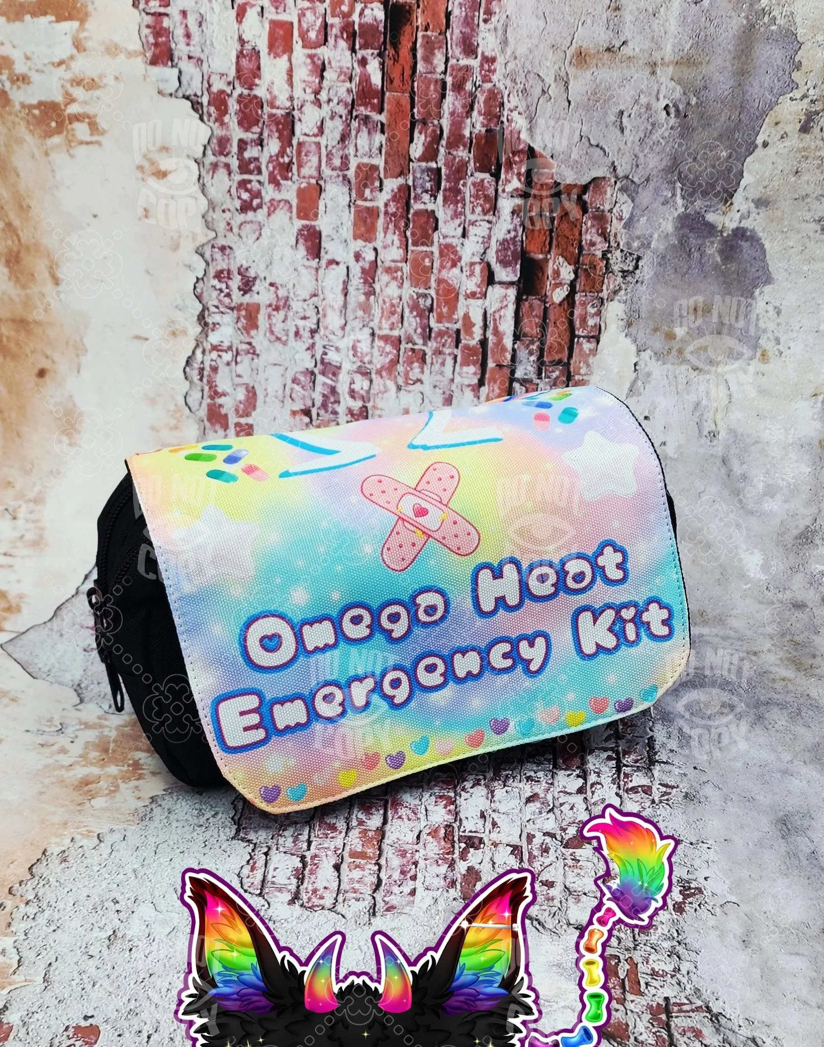 Omega Heat Emergency Kit Makeup/Travel Bag