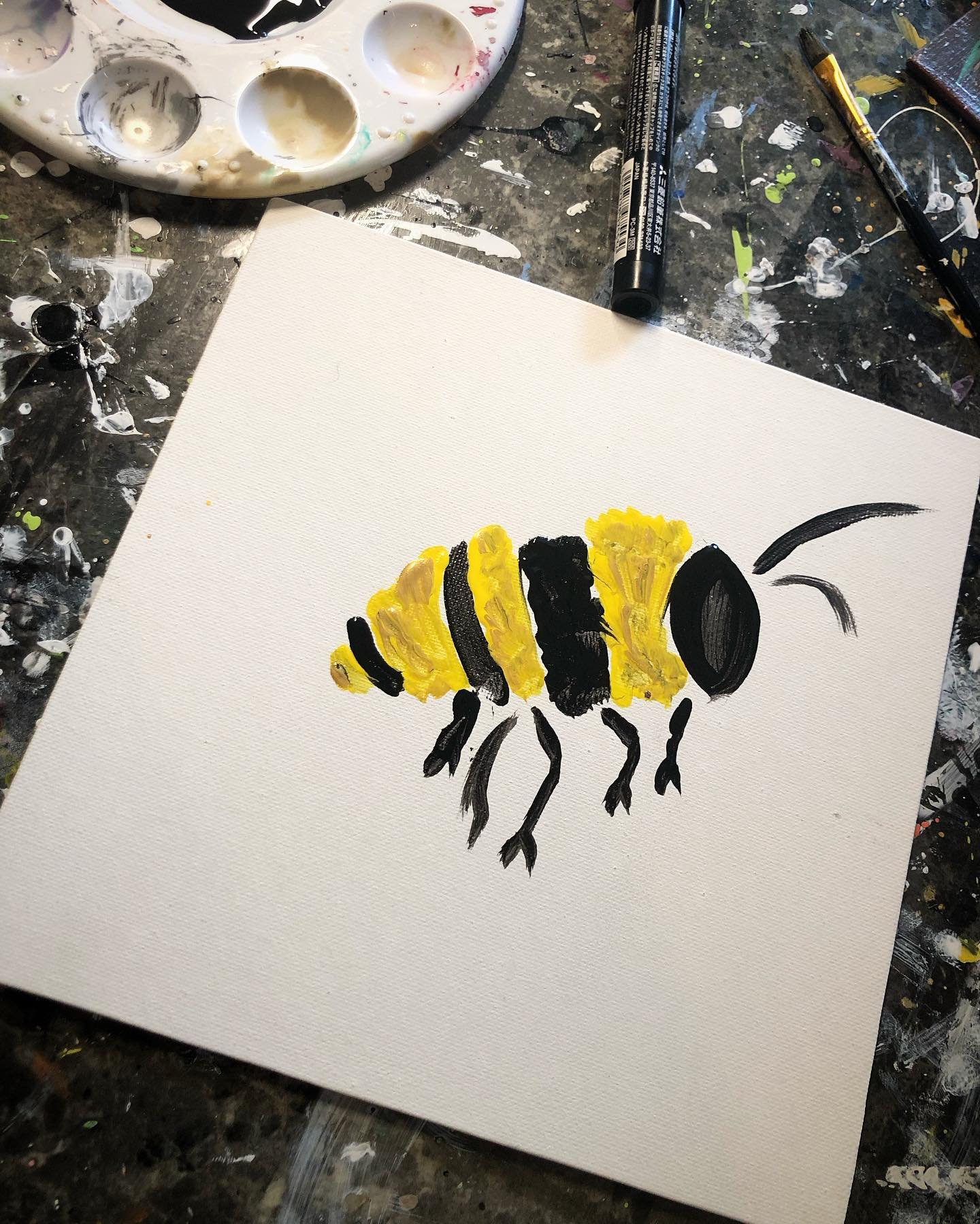 Test Run. 

I&rsquo;m going to be working on a pretty big piece, coming up and trying to incorporate some bees 😊 not bad for my first attempt, but there will be more practicing for sure. 

This little guy will become a piece of his own as well. No p