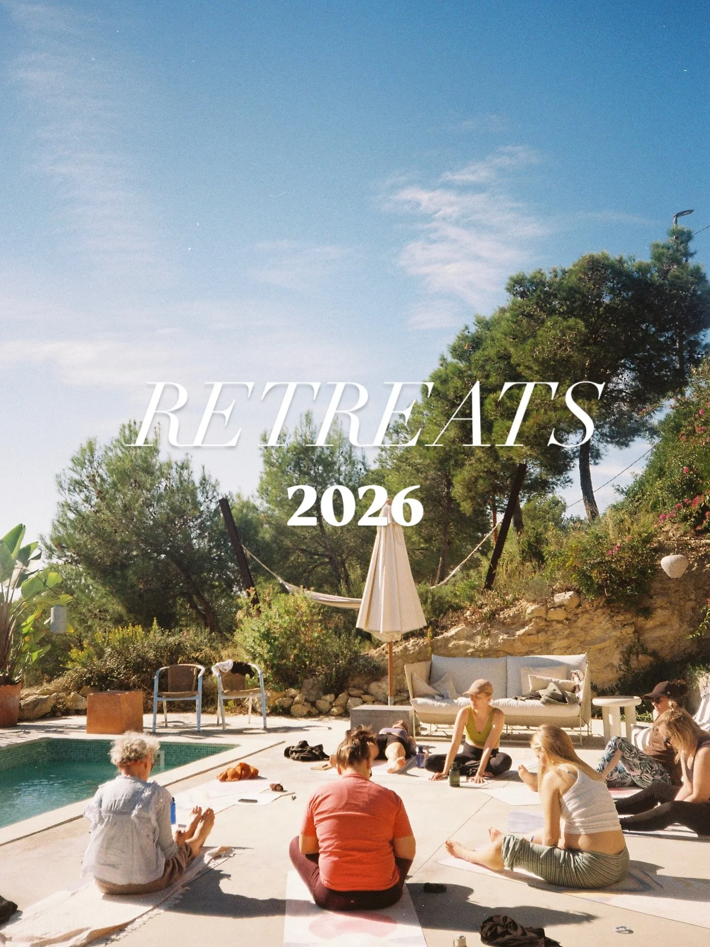 I &aring;r &aring;bner jeg tre forskellige retreat-rum 🌞

Tre forskellige steder i livet. Tre forskellige behov.
Tre m&aring;der at samles p&aring;.

Jeg gl&aelig;der mig helt vildt til at udfolde hver enkelt, men for nu vil jeg bare introducere pla