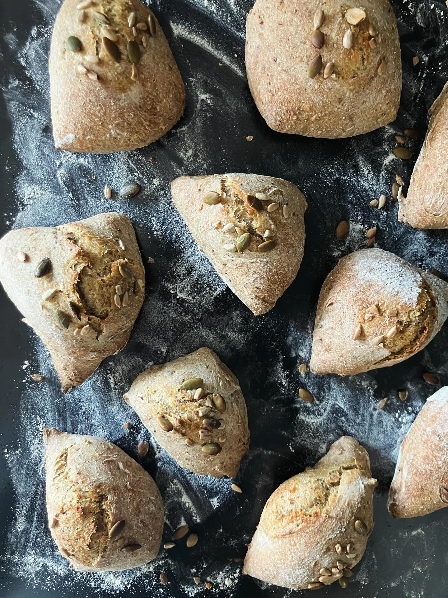Can&rsquo;t resist sharing my rye sourdough bread rolls experiment &mdash; chuffed with the outcome! But what would really elevate them is a slather of Yoghee 😍😅