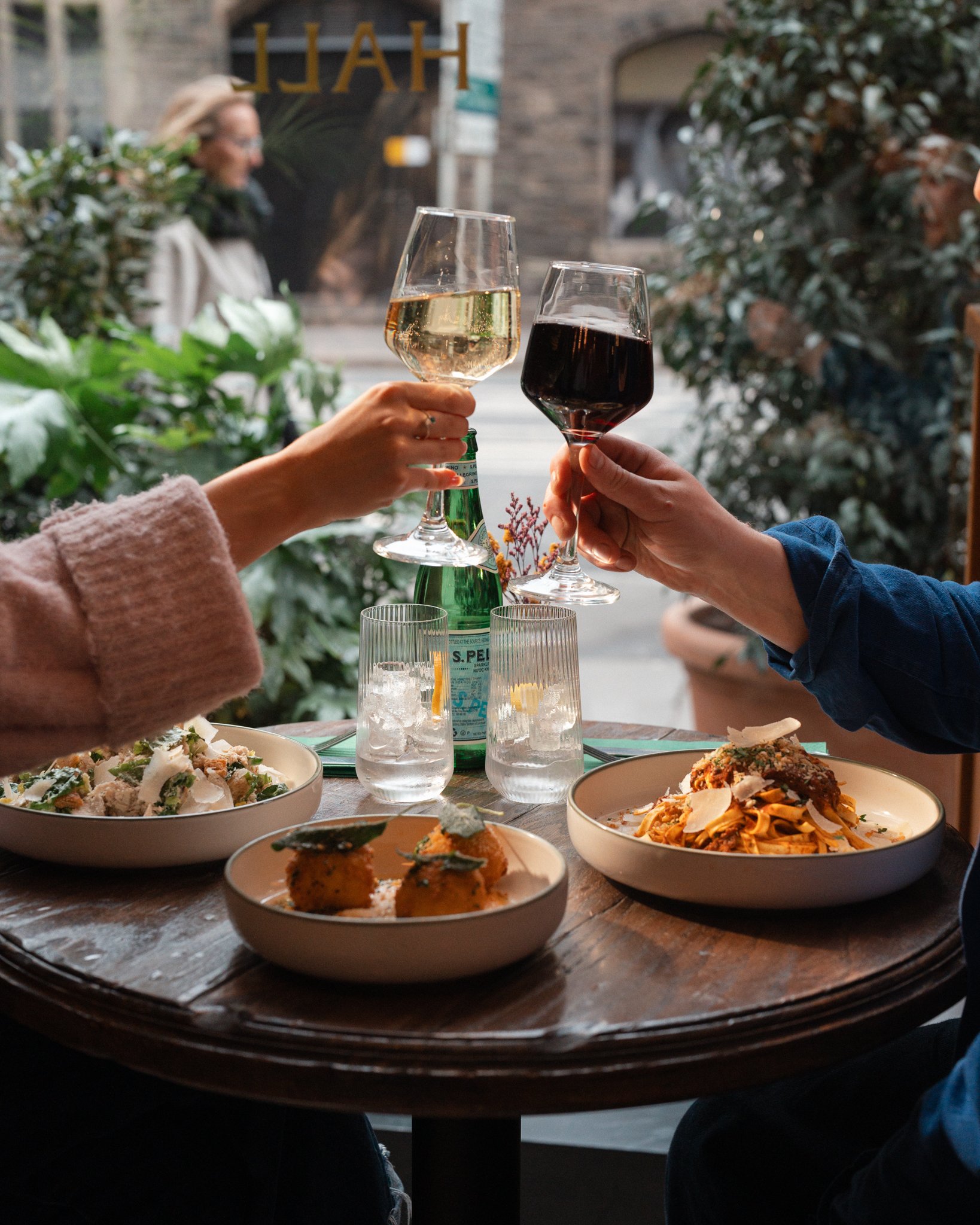 sharing-plates-belfast-amelia-hall
