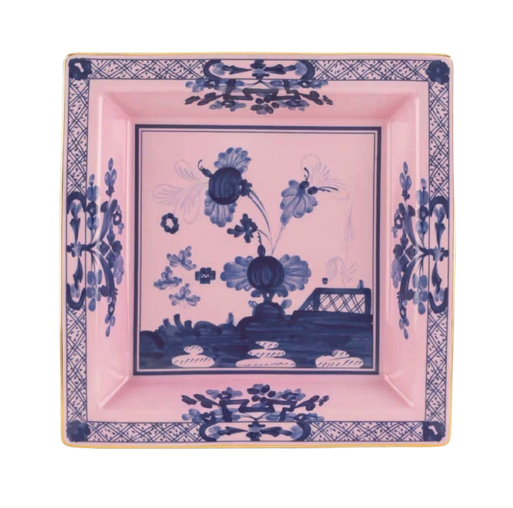 FAVES VICTORIA NINETTE 121.png