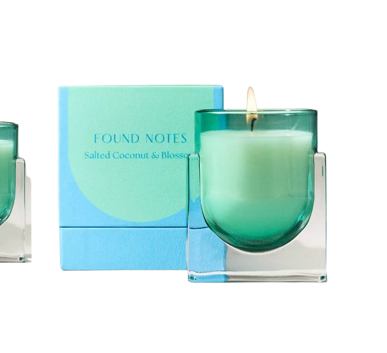 FAVES VICTORIA NINETTE 84.png