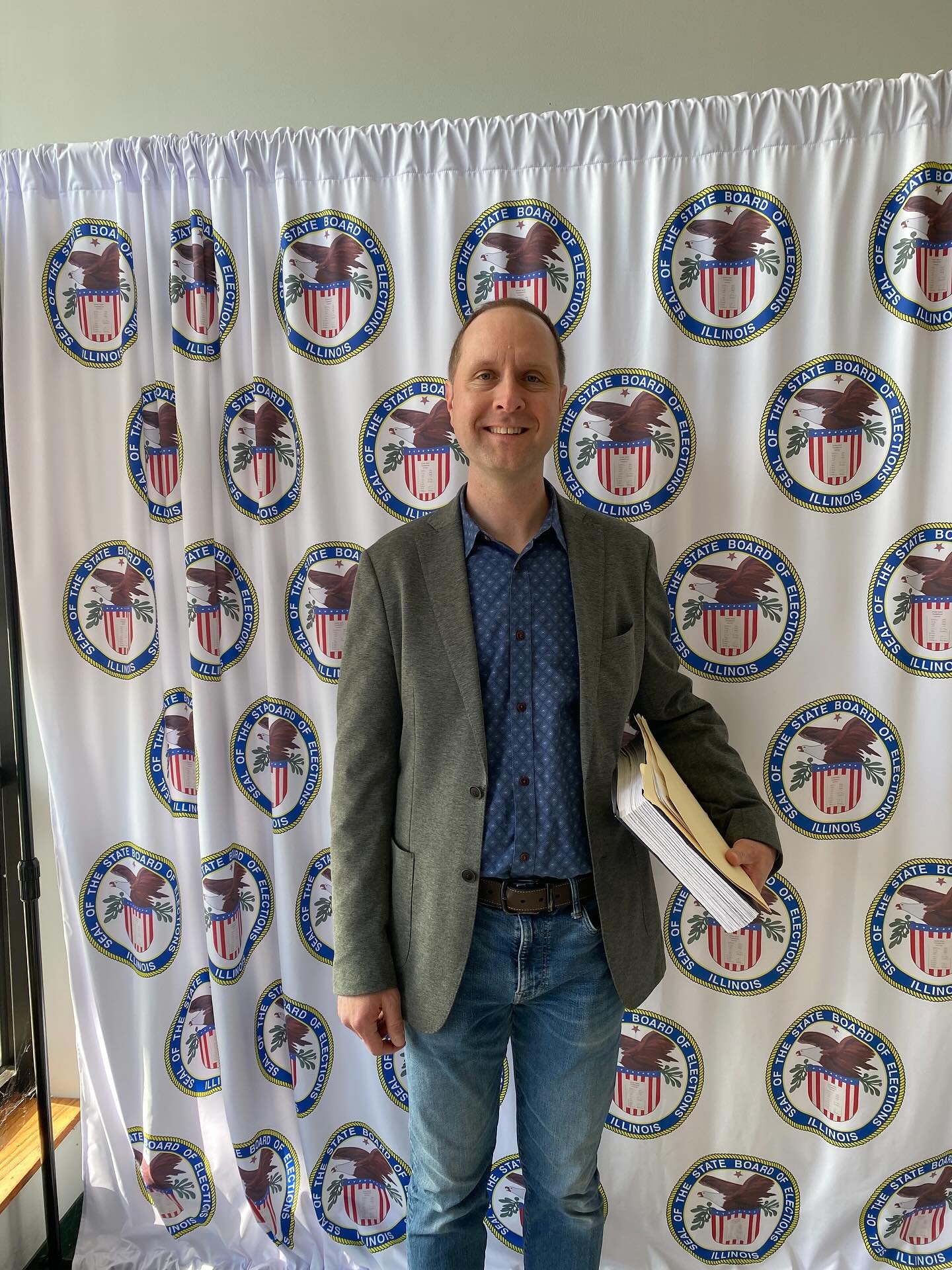 It was an honor to file my nominating petitions early Monday morning to continue serving our community as Judge of Cook County&rsquo;s 20th Subcircuit. Serving on the bench is the privilege of a lifetime. For many, the courtroom is their only interac