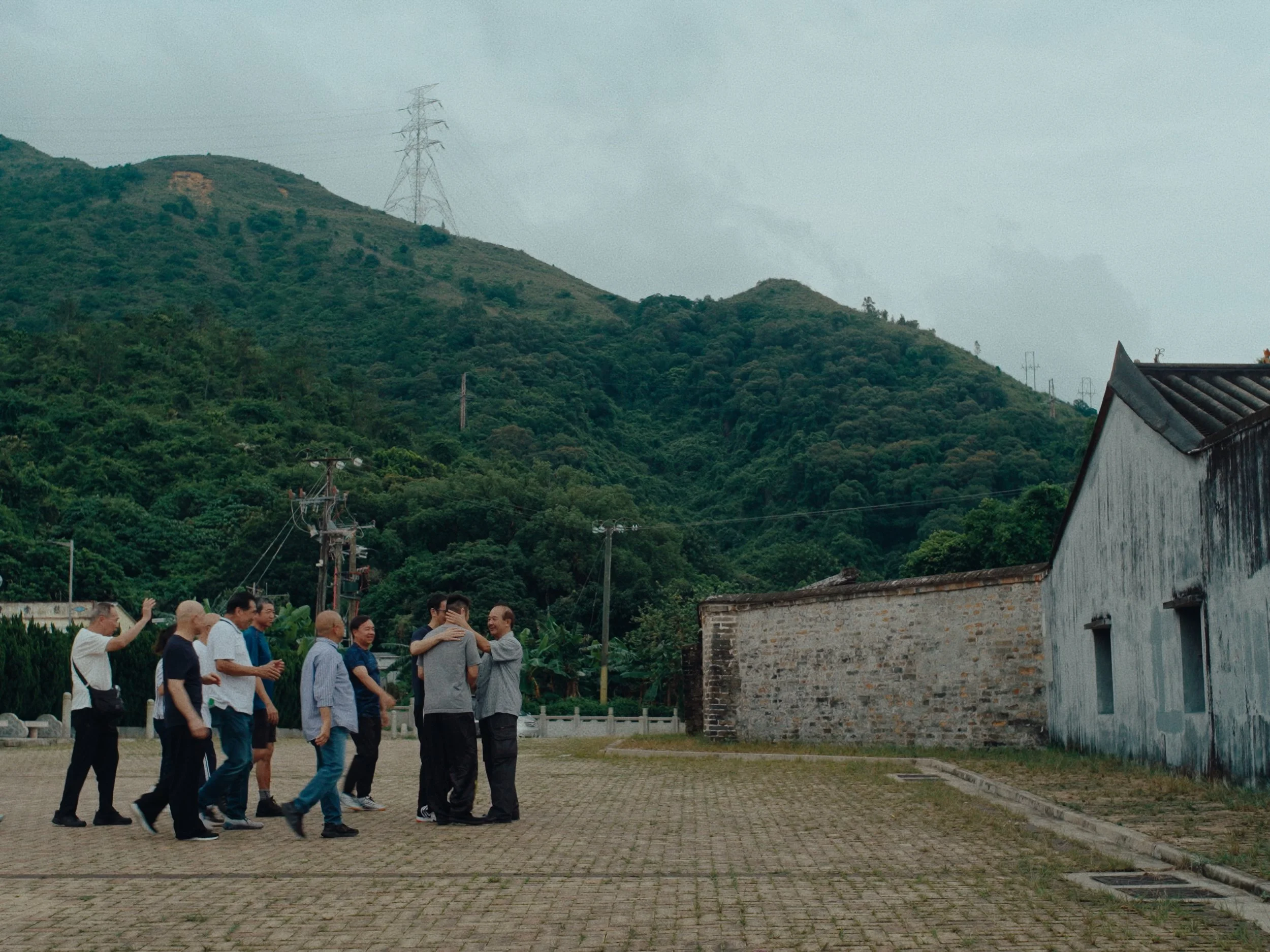 Still 2025-10-28 191716_2.1.40.jpg