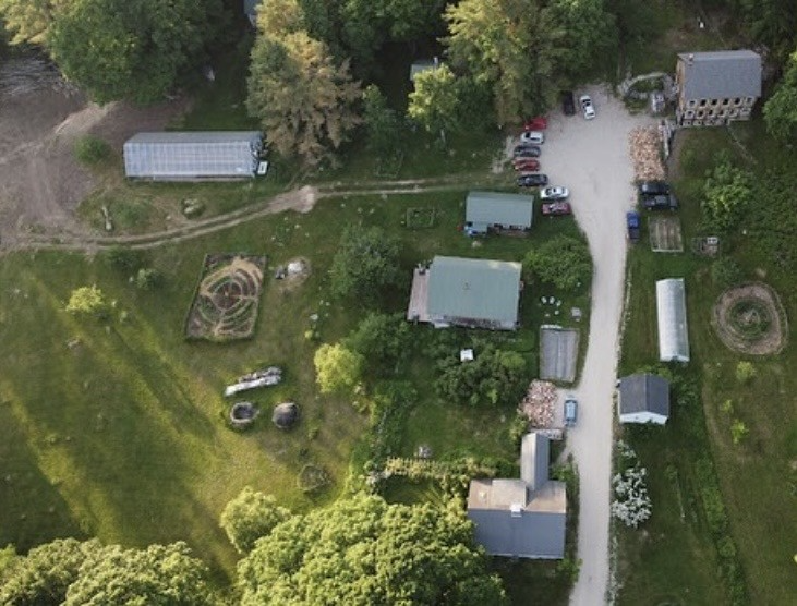 Bethel Farm in Hillsborough, NH, is looking for a live-in apprentice!