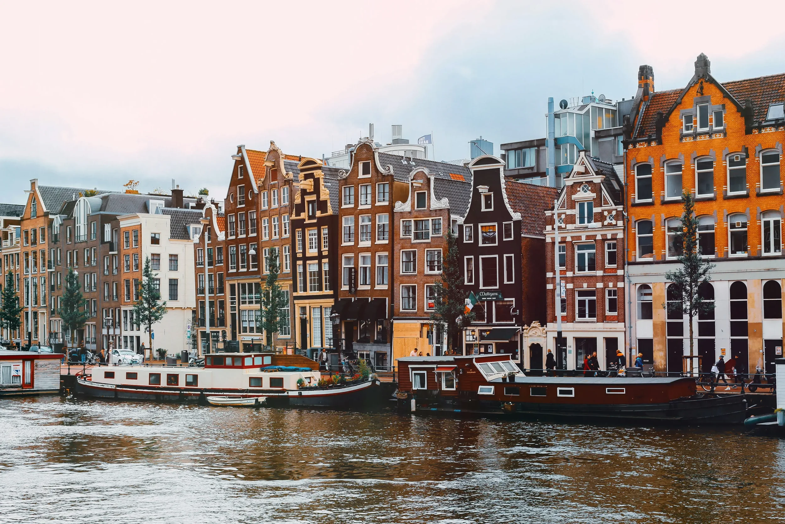 Hotels Under $500 in Amsterdam