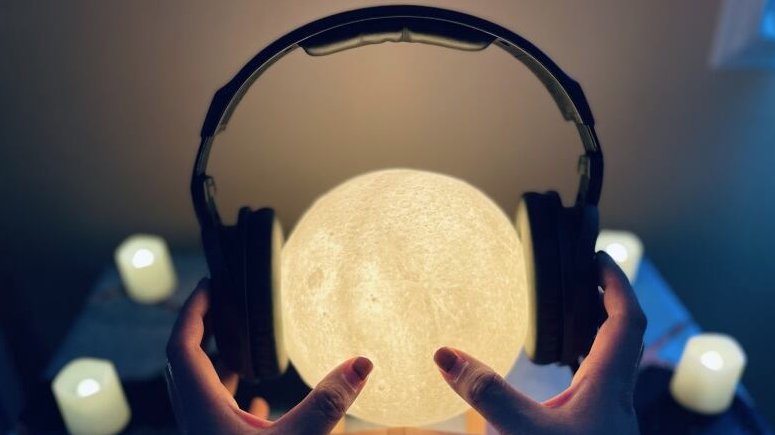 5 Podcasting Trends To Watch Out For In 2023