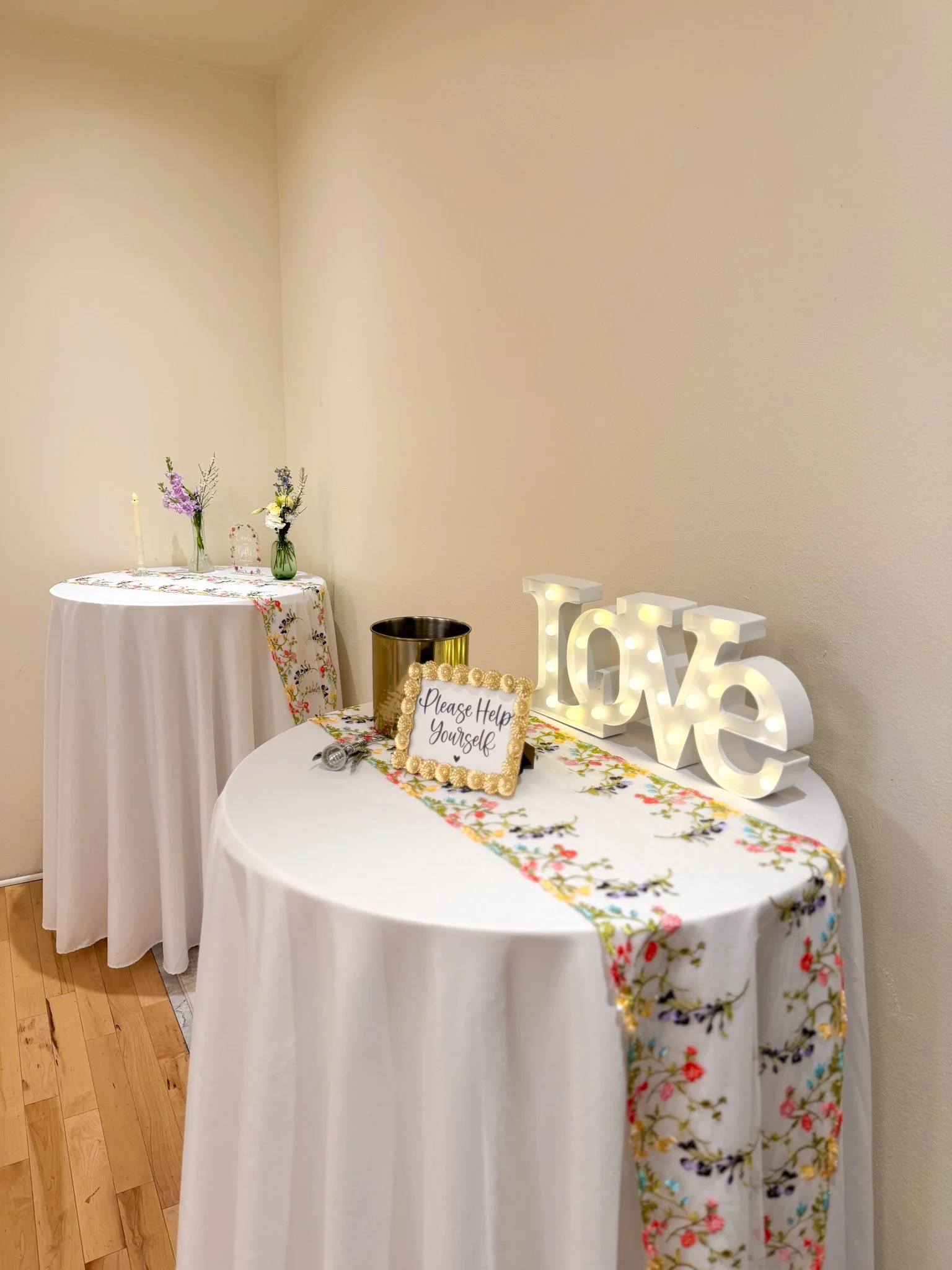 Hausofluxpastelwedding-10.jpg