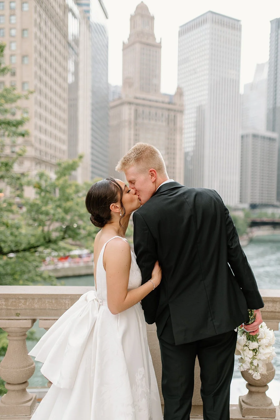 chicago wrigley building wedding photography1007.JPG
