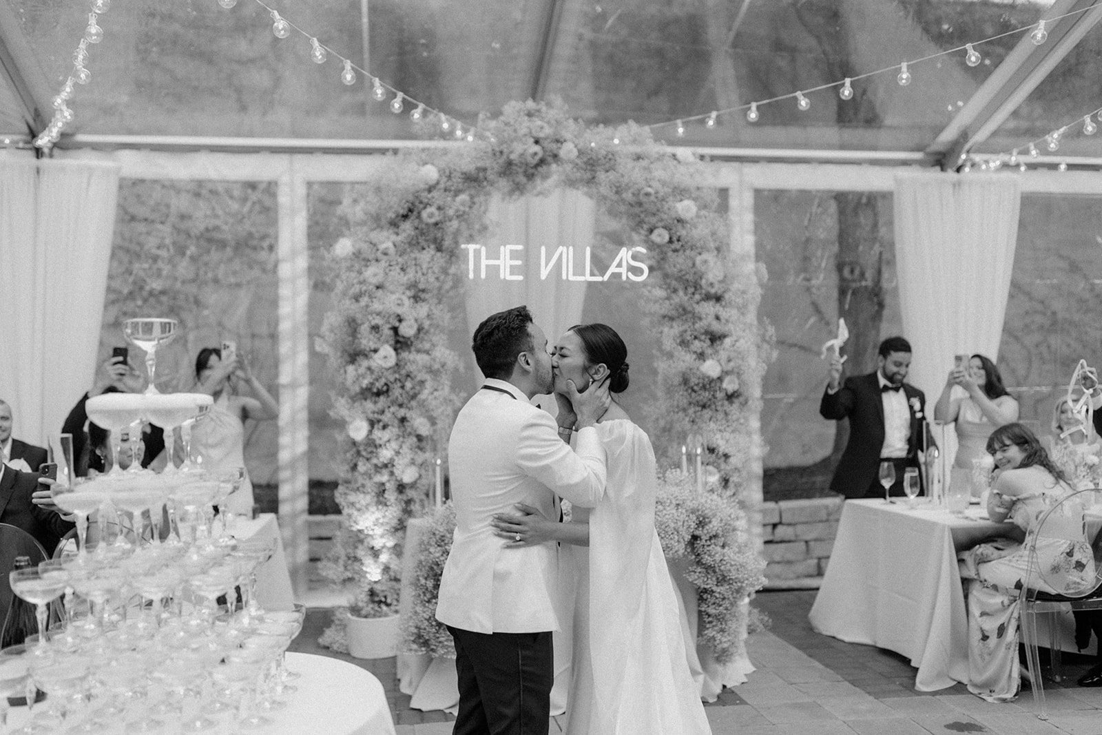 Chicago-Illuminating-Company-Luxury-Wedding-Photographer2.jpg